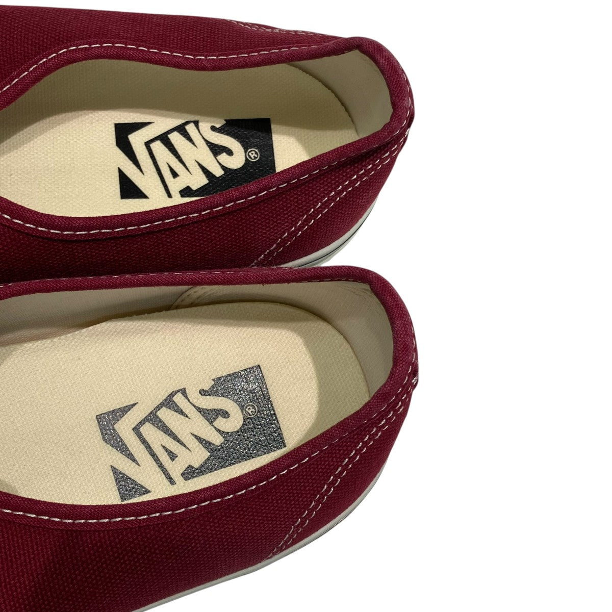 PREMIUM AUTHENTIC 44ローカットスニーカー721278