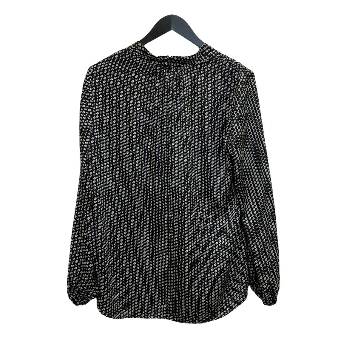 UNITED ARROWS(ユナイテッドアローズ) 25AWバック サテン Vネック