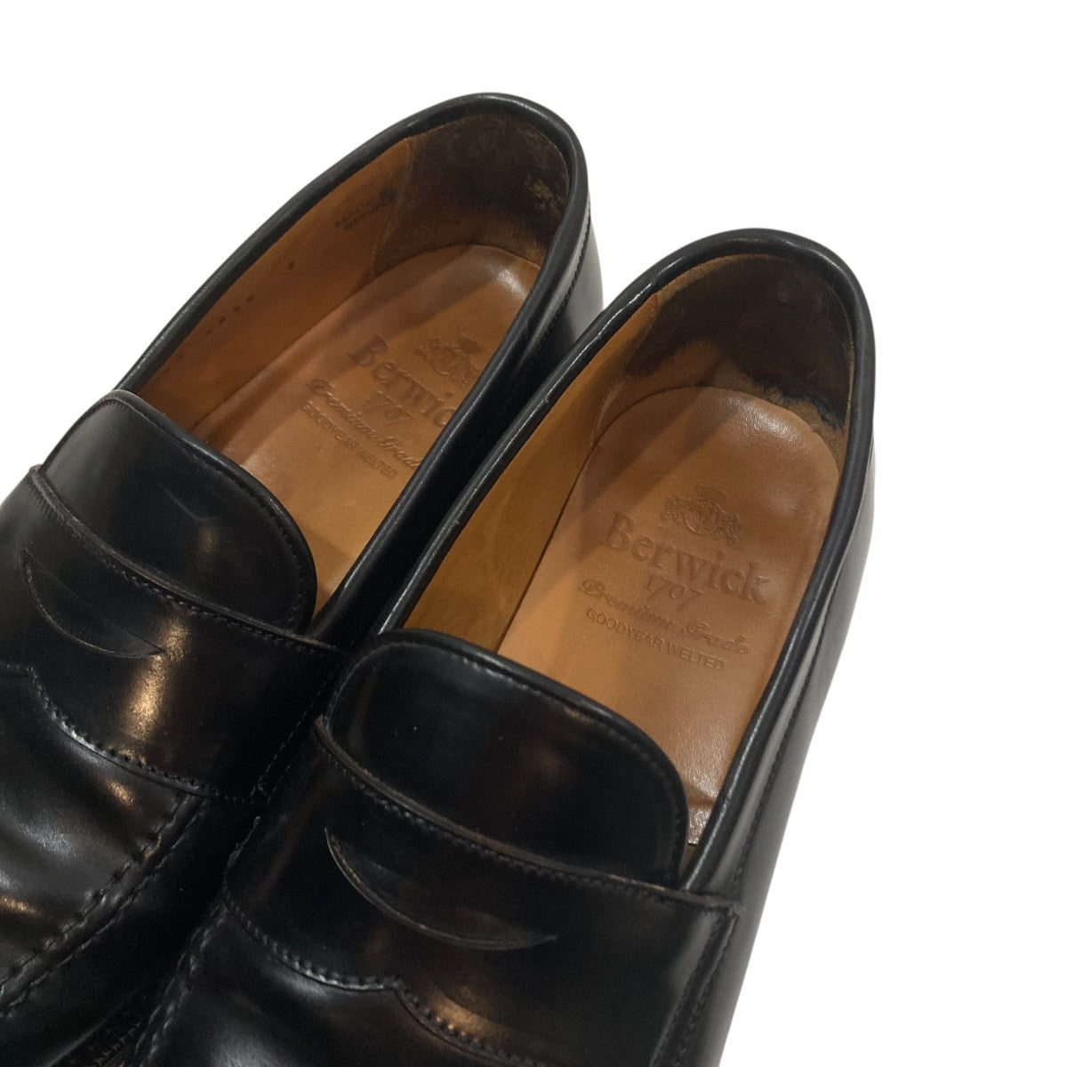 berwick(バーウィック) CORDOVANコインローファー4545 RDJRBK 4545