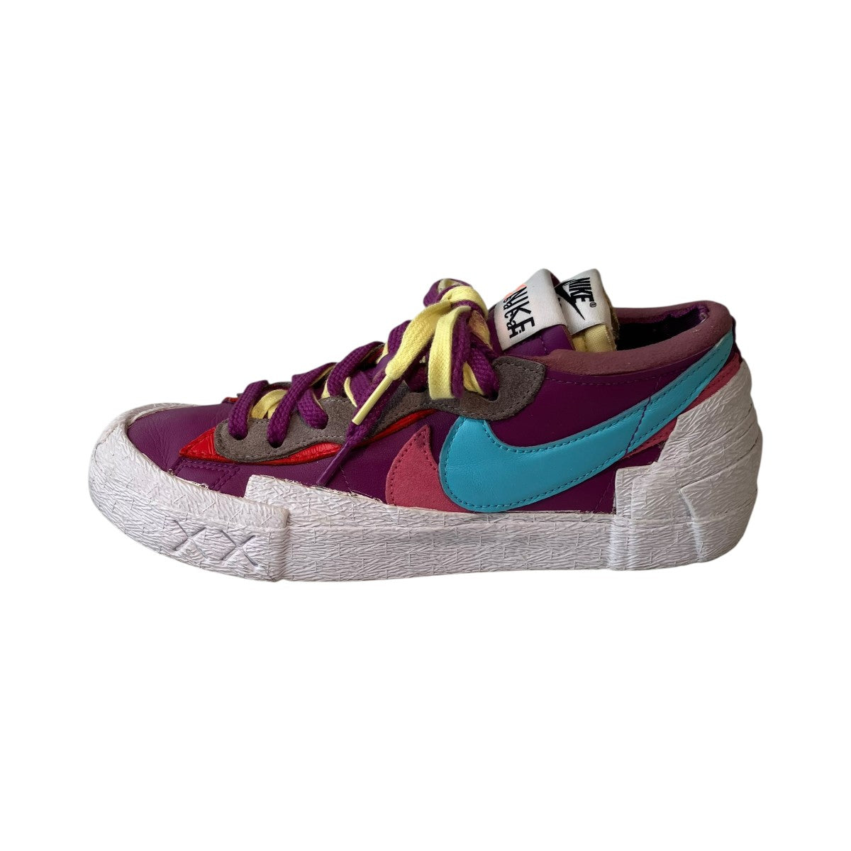 NIKE×KAWS×sacai Blazer Low Purple DuskローカットスニーカーDM7901-500 古着・中古-2枚目のアイテム画像