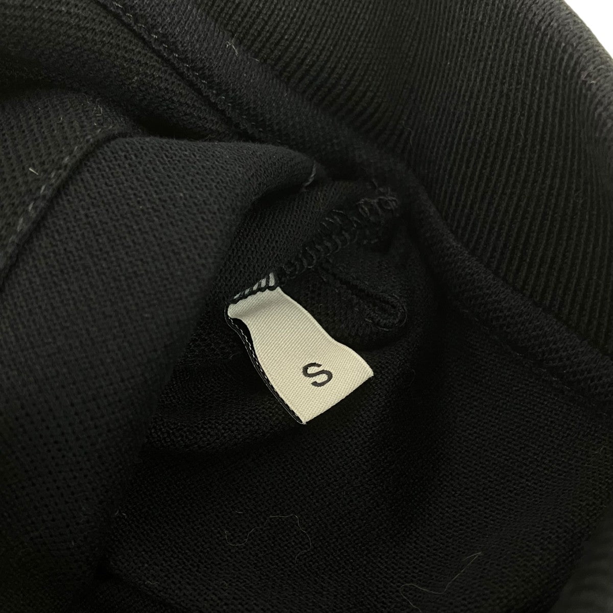 MONCLER GAMME BLEU 半袖ポロシャツ151-391-83107-00 古着・中古-5枚目のアイテム画像