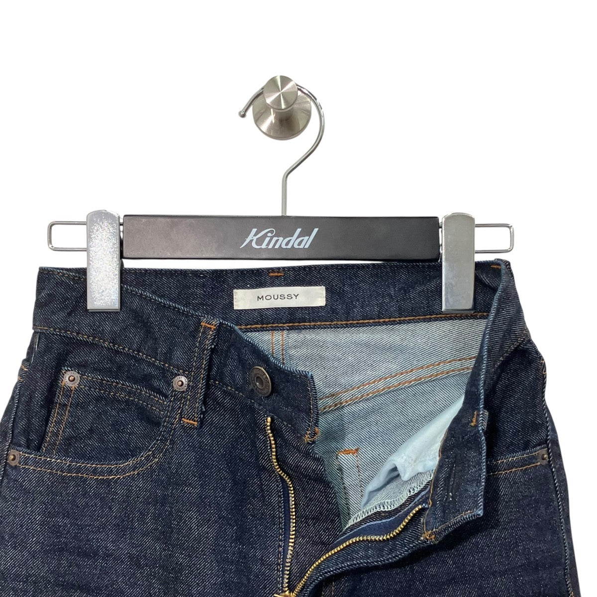 moussy MVS FLAREデニムパンツ010IAA12-2901 古着・中古-3枚目のアイテム画像