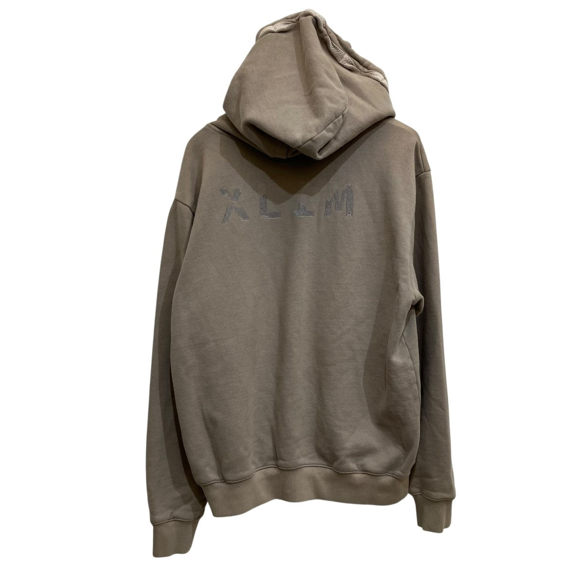 EP．2 SYNOPSIS 01 HOODIEプルオーバーパーカー