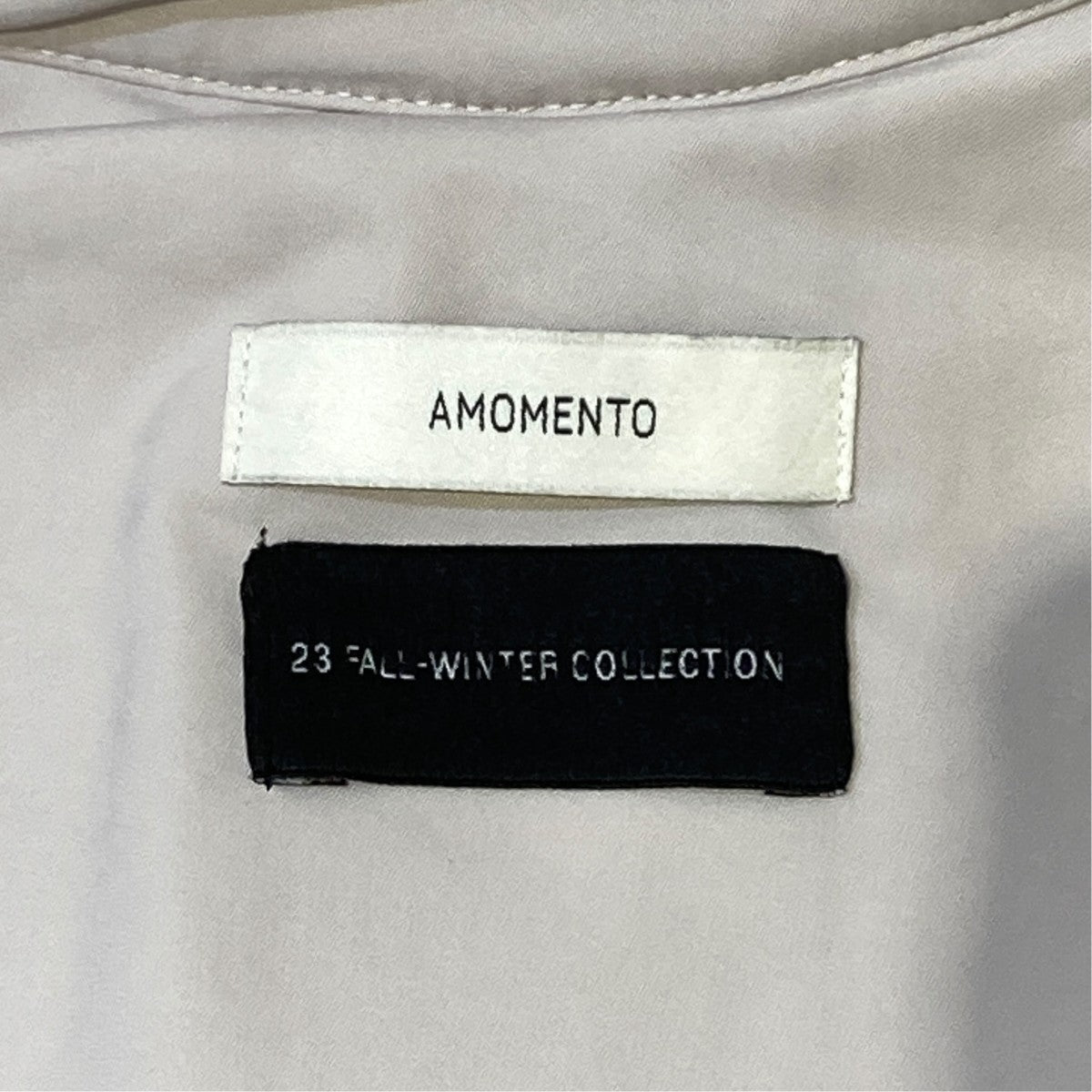 Beige Spread Collar JacketナイロンジャケットAM23FWW02JP