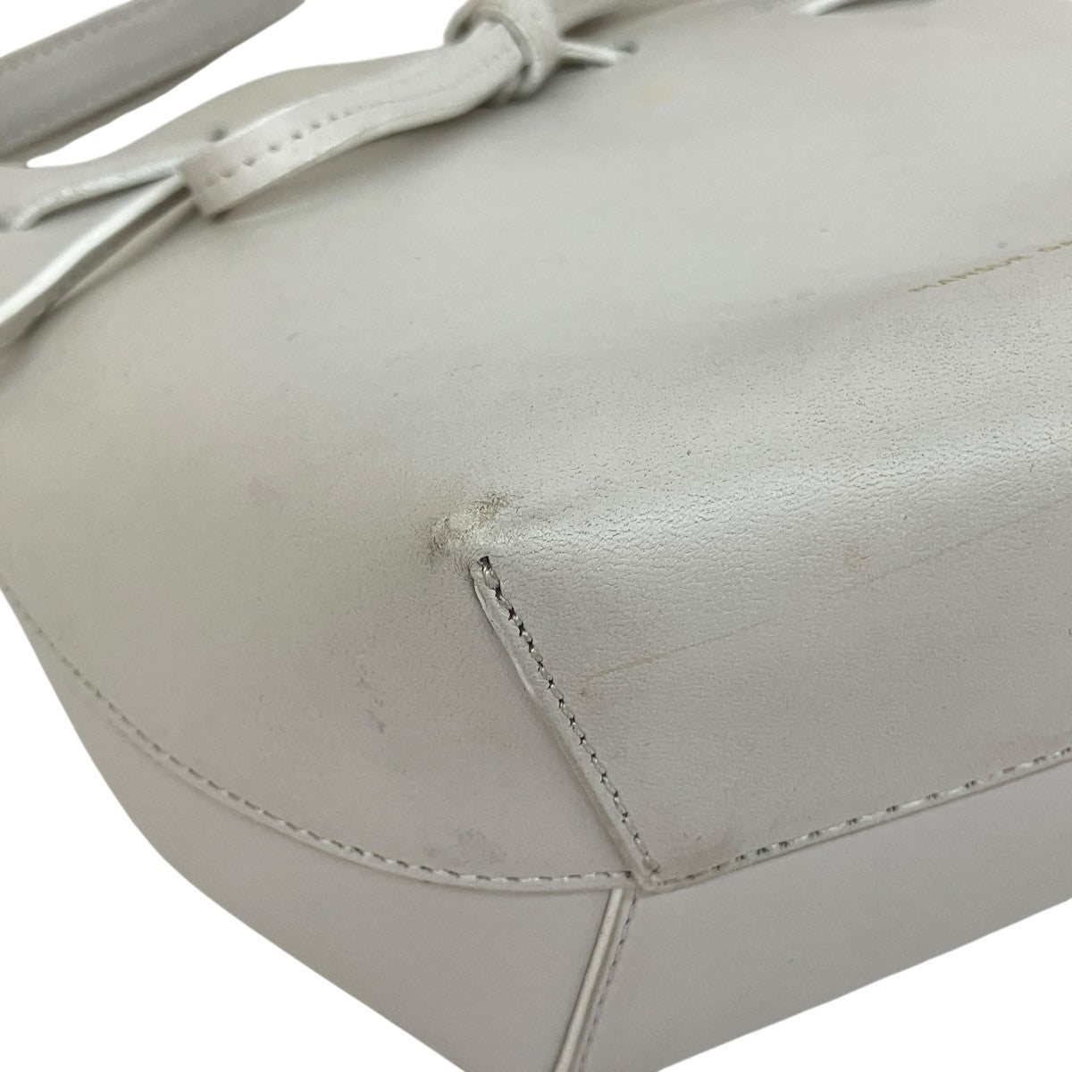 Vegetable tanned Leather Mini Bucket Bagショルダーバッグ