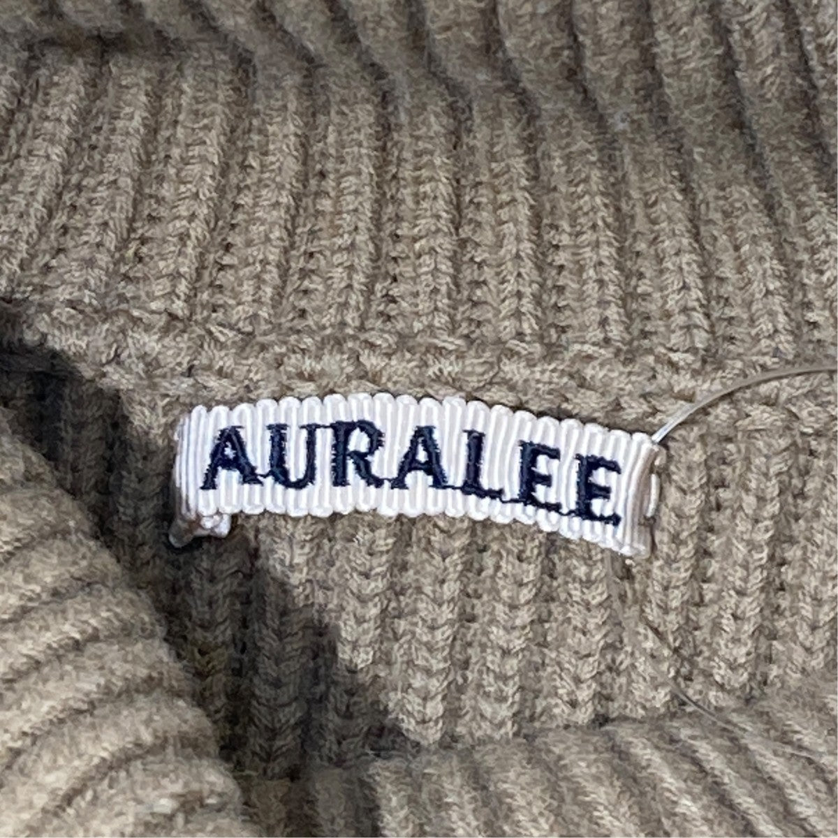 SUPERFINE KNITセーターA6AT03RK
