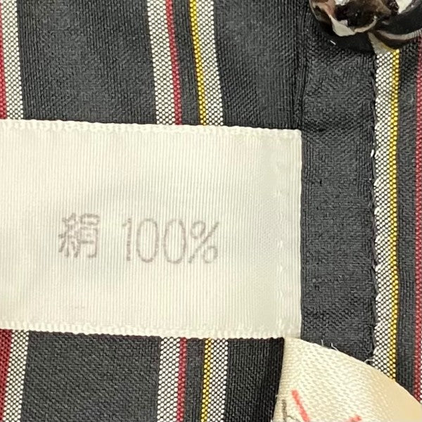 長袖ブラウス