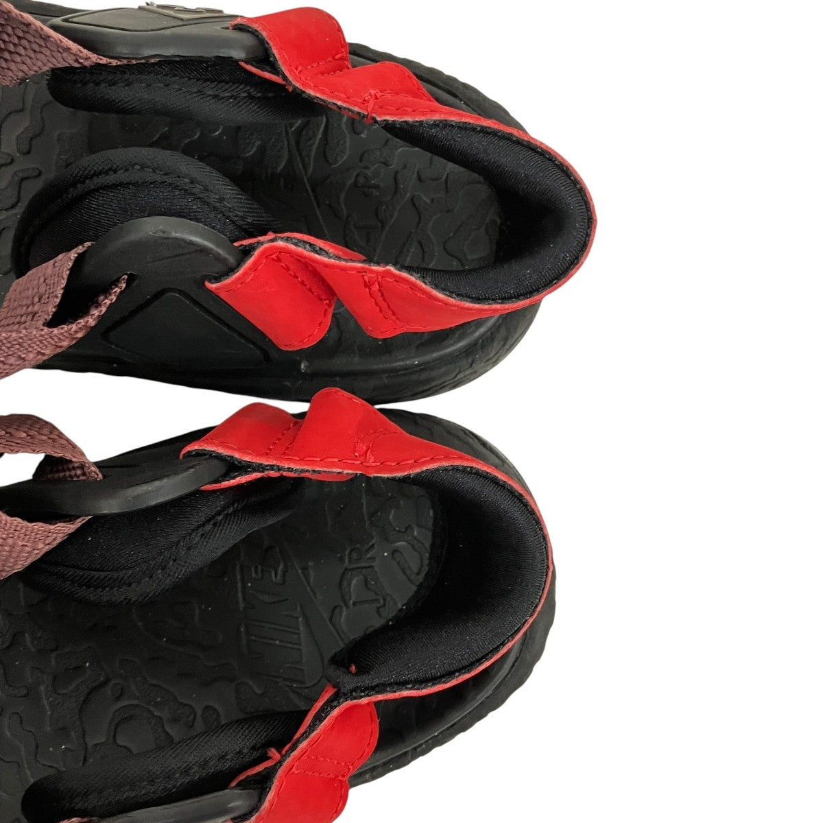 Nike ACG Air DeschutzサンダルDC9092-600