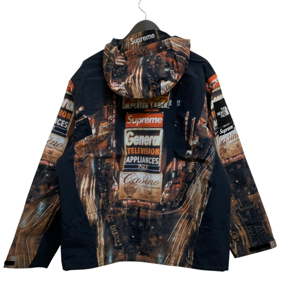 Taped Seam Shell Jacket Times SquareマウンテンパーカーNP52207I