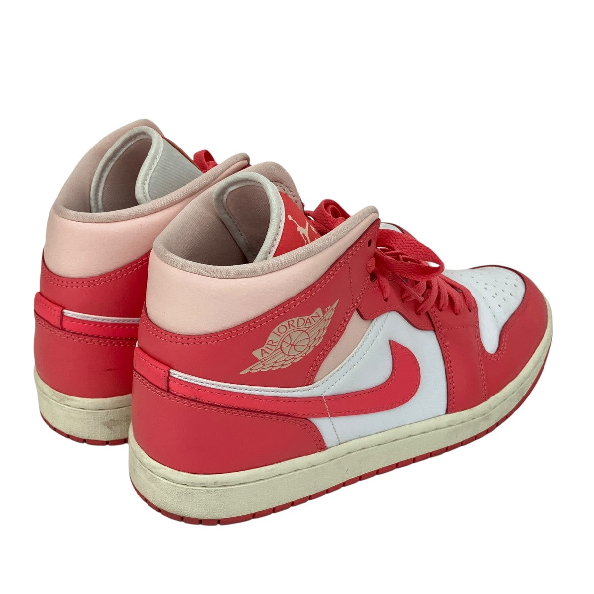 NIKE(ナイキ) Air Jordan 1 MidハイカットスニーカーBQ6472-186 BQ6472