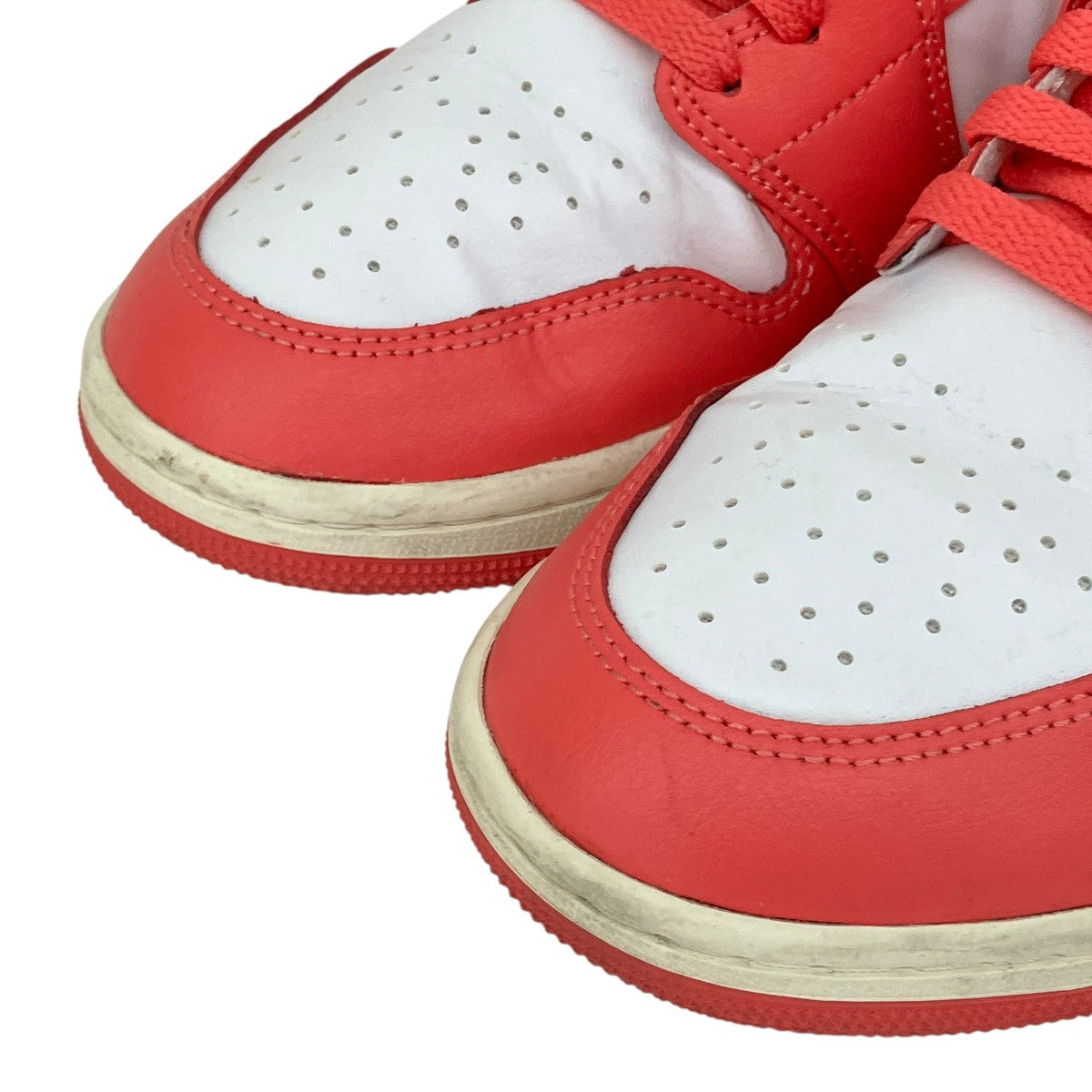 Air Jordan 1 MidハイカットスニーカーBQ6472-186