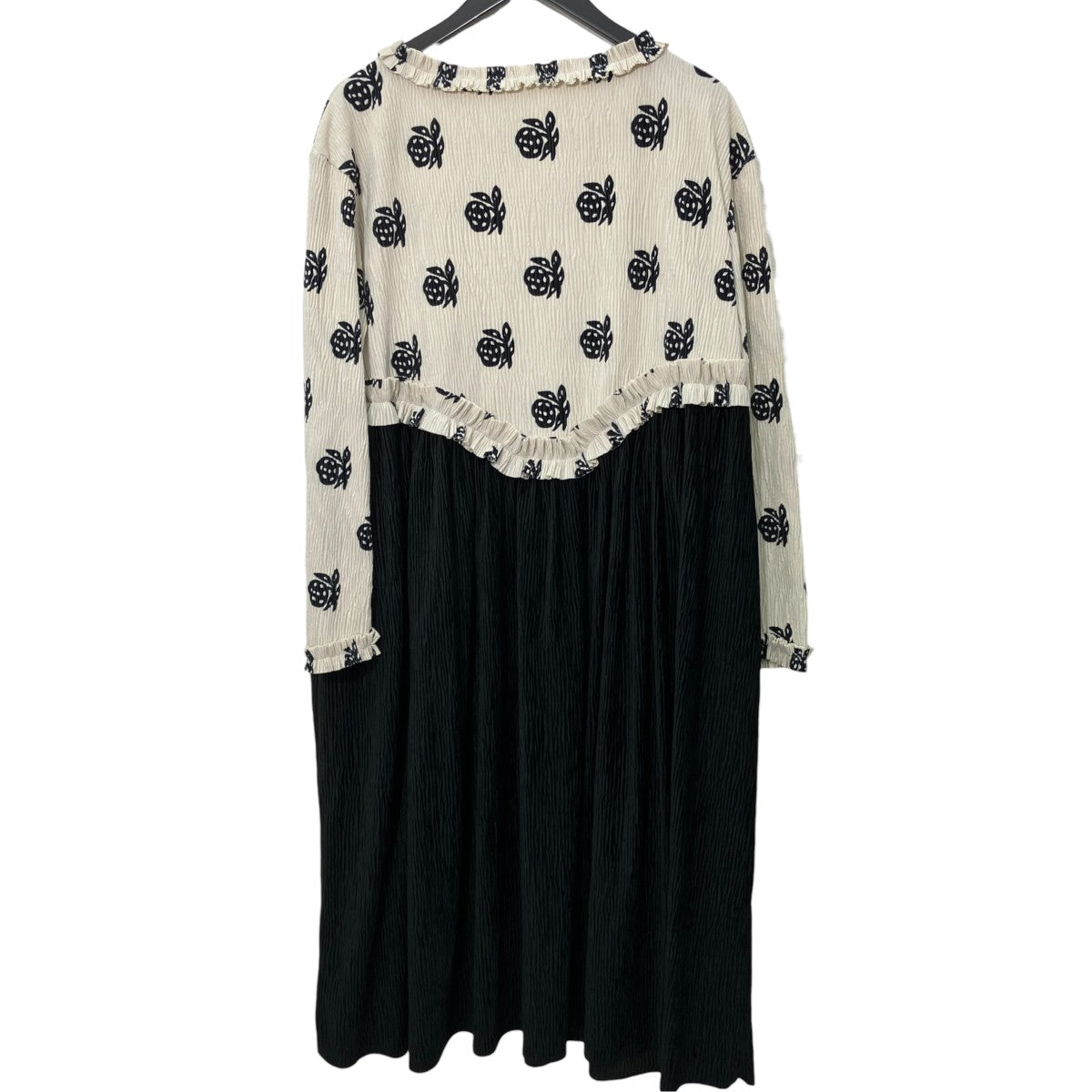 長袖ワンピース