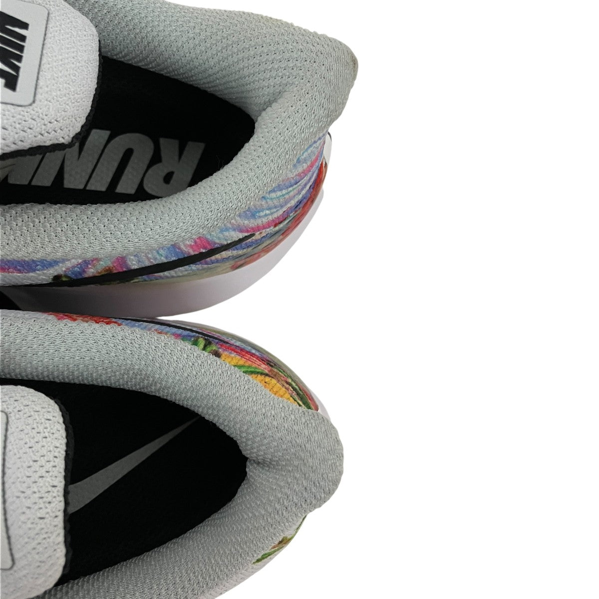 Wmns Air Zoom Pegasus 35スニーカーAV3520-001