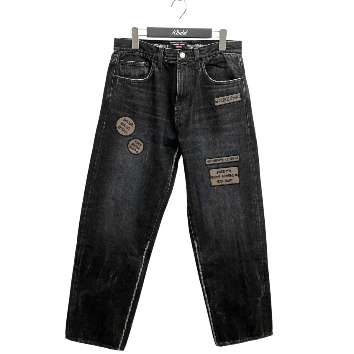 25AWPatches Loose Fit JeanパッチルーズフィットジーンズFW25P50 Patches Loose Fit Jean