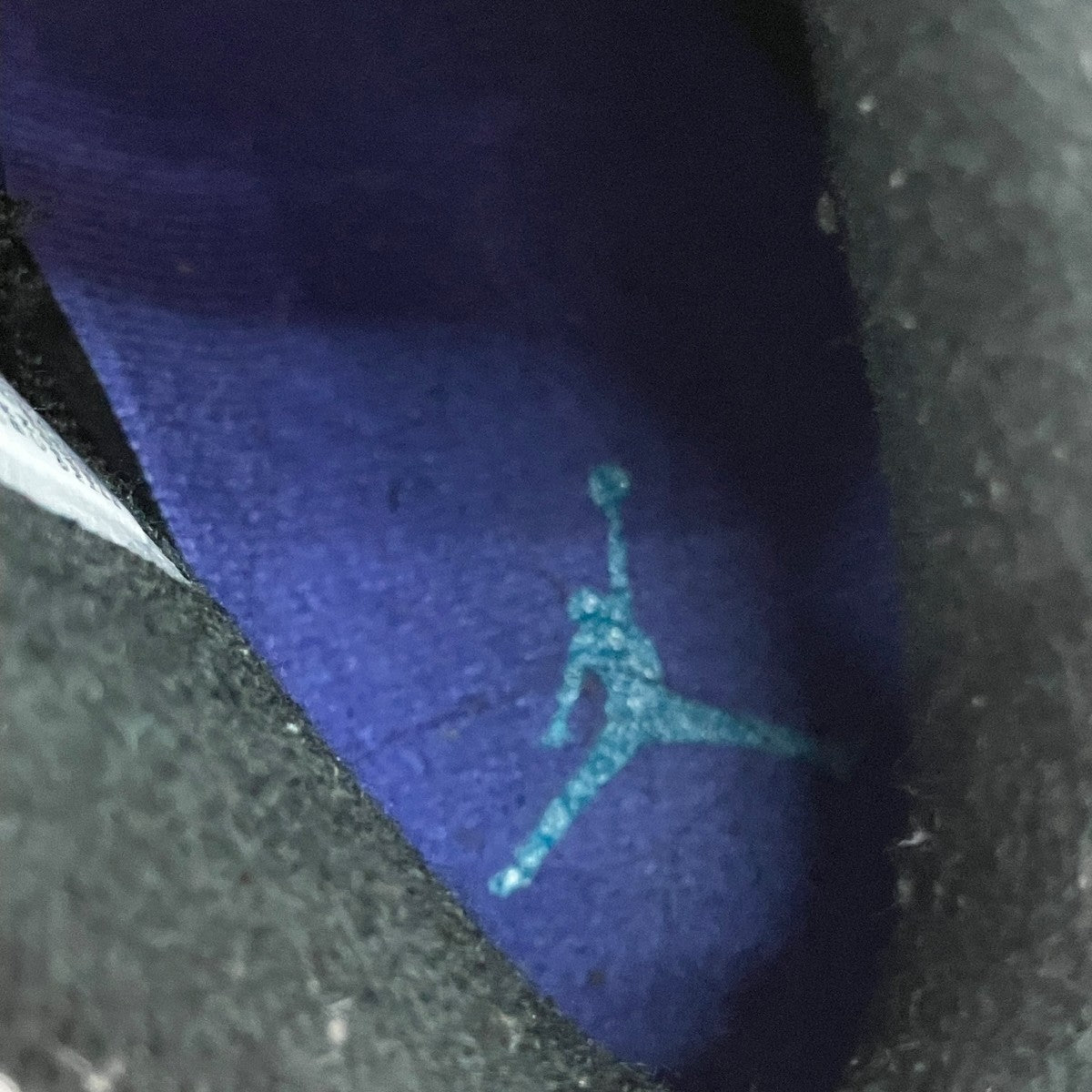 Air Jordan 6 RetroハイカットスニーカーCT8529-004