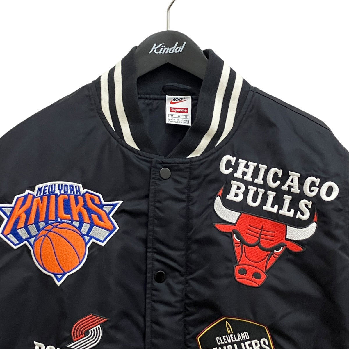 NBA Teams Warm-Up Jacket AO3631-010