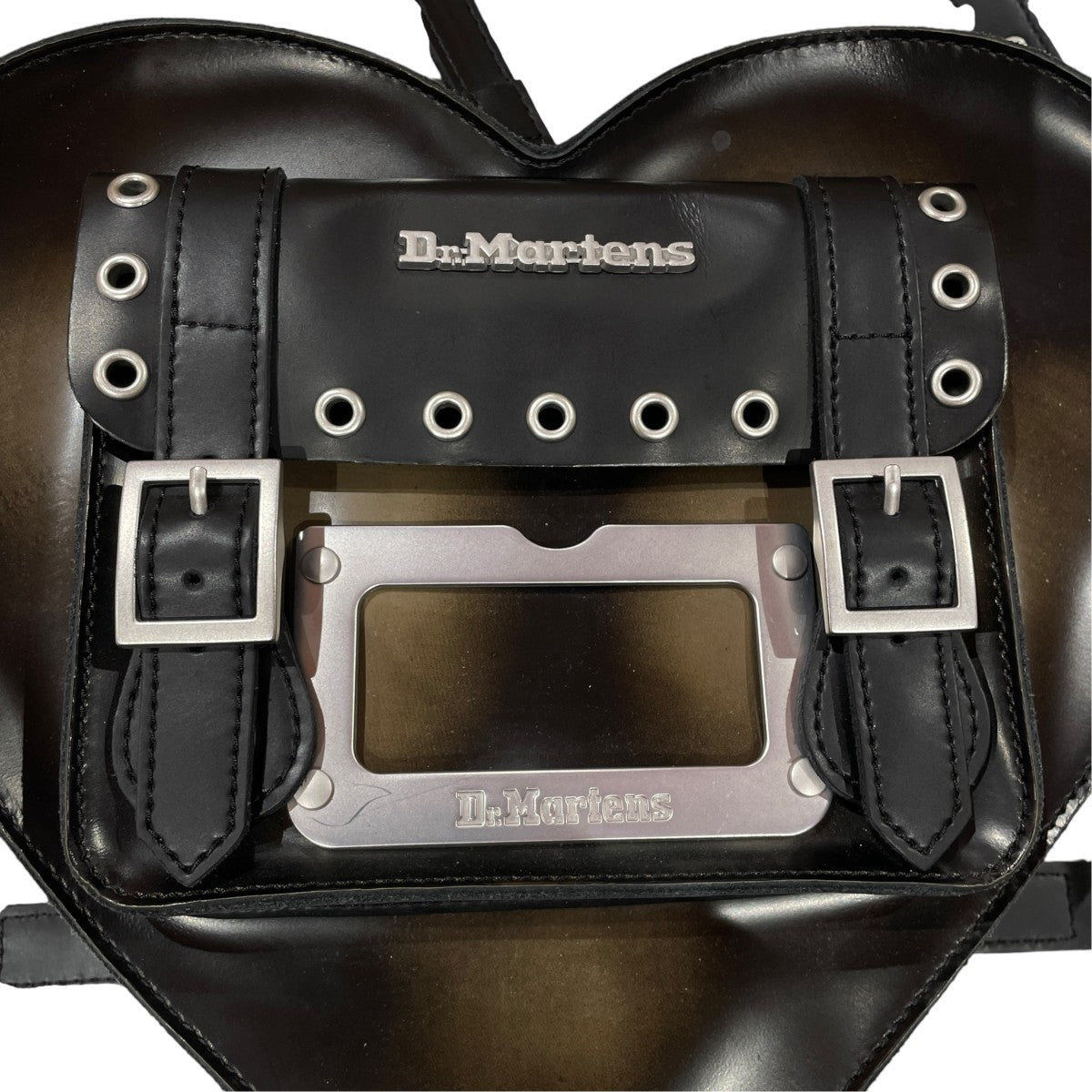 ドクターマーチン　ハートバックパック Dr．Martens(ドクターマーチン) ハート バックパックAD015772 CS03Z