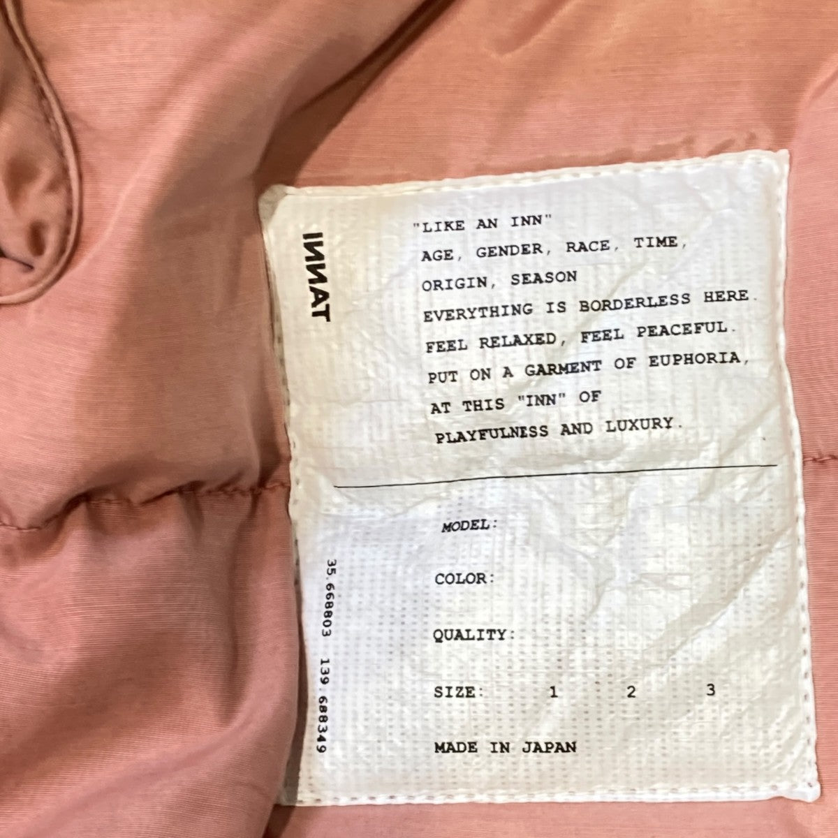 PUDDED STOLE VEST   ￥44，000中綿ベスト