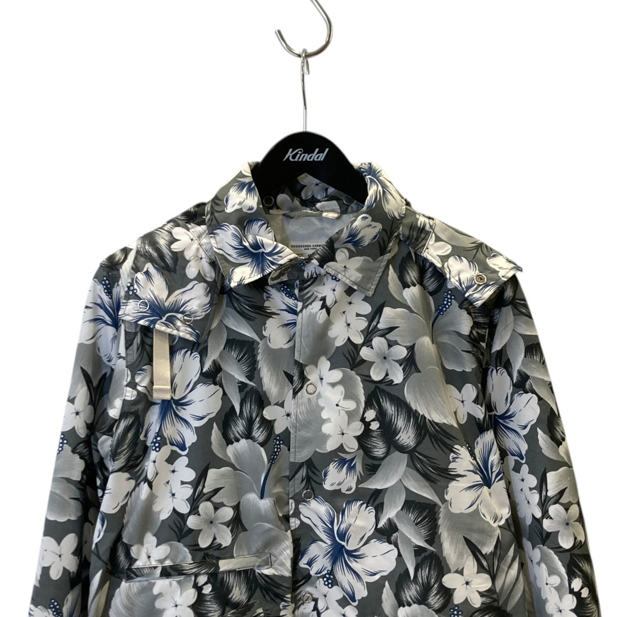 Engineered Garments ボタニカル柄フーデッドジャケット 古着・中古-2枚目のアイテム画像