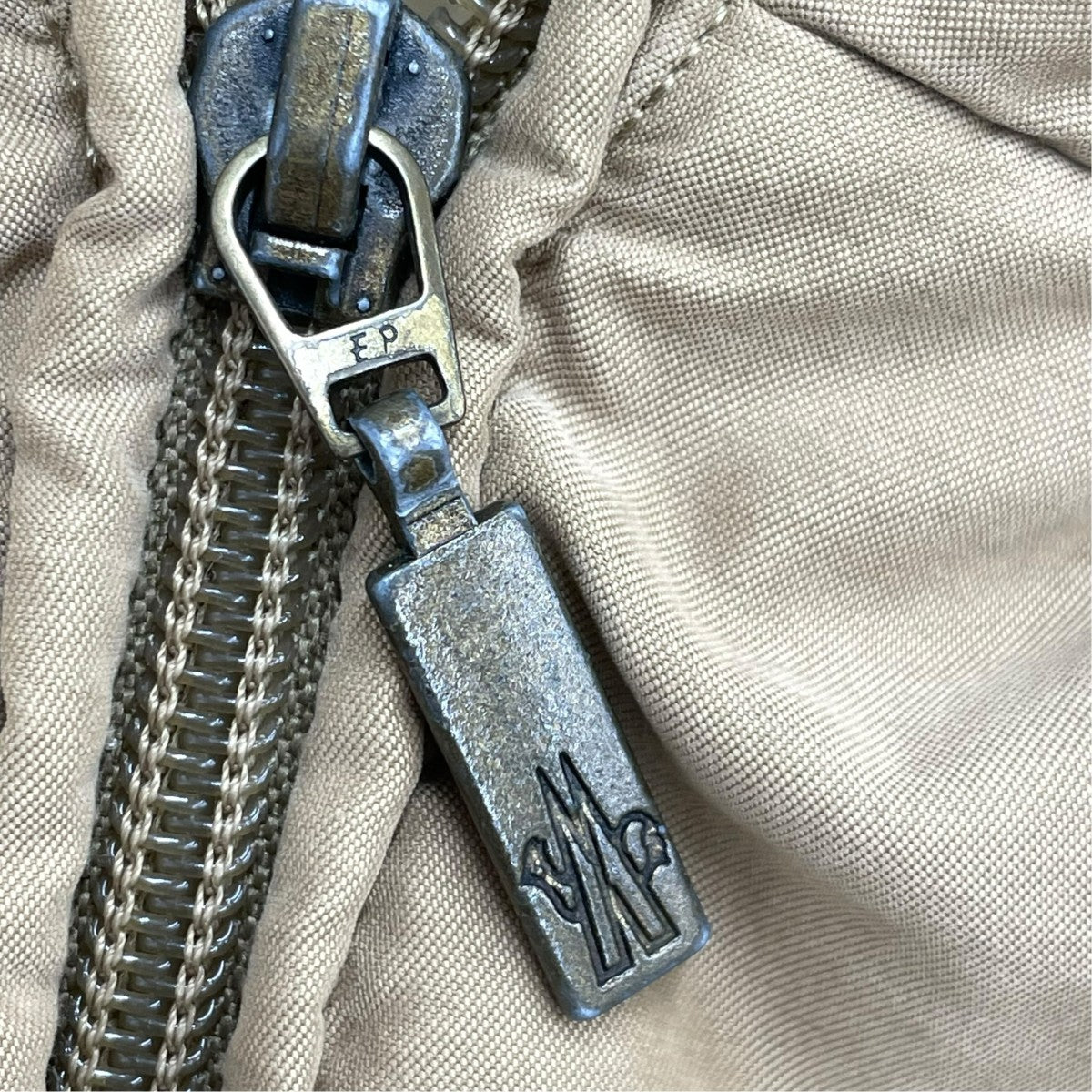 MONCLER ダウンコート 古着・中古-6枚目のアイテム画像