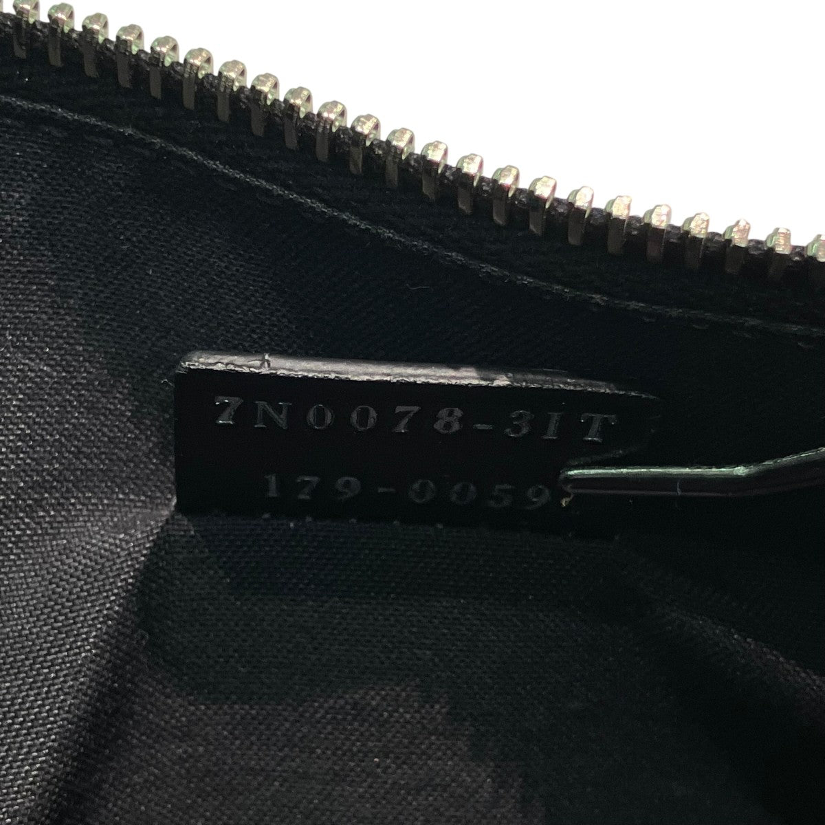 FENDI カール ラガー フェルドクラッチバッグZN0078-3IT 古着・中古-8枚目のアイテム画像