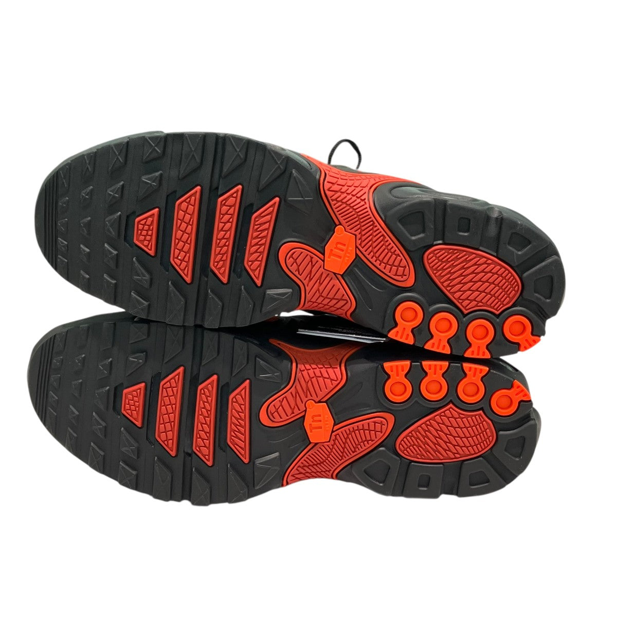 NIKE Air Max Plus Drift Dragon RedローカットスニーカーFD4290-010 古着・中古-3枚目のアイテム画像