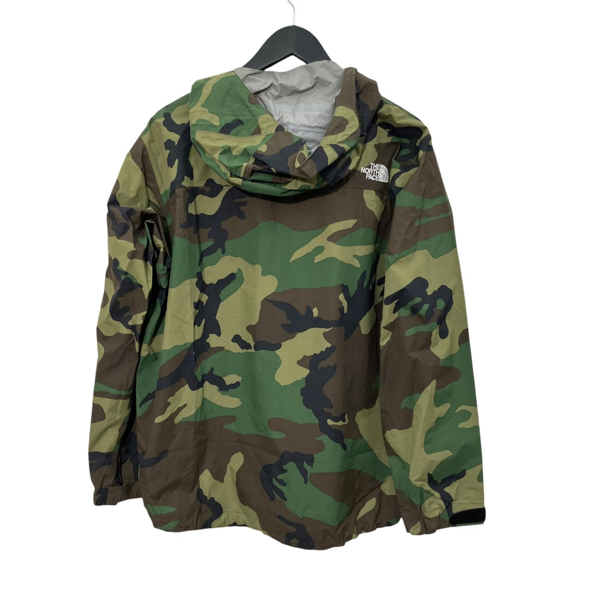 THE NORTH FACE カモフラマウンテンパーカーNP61535 古着・中古-2枚目のアイテム画像