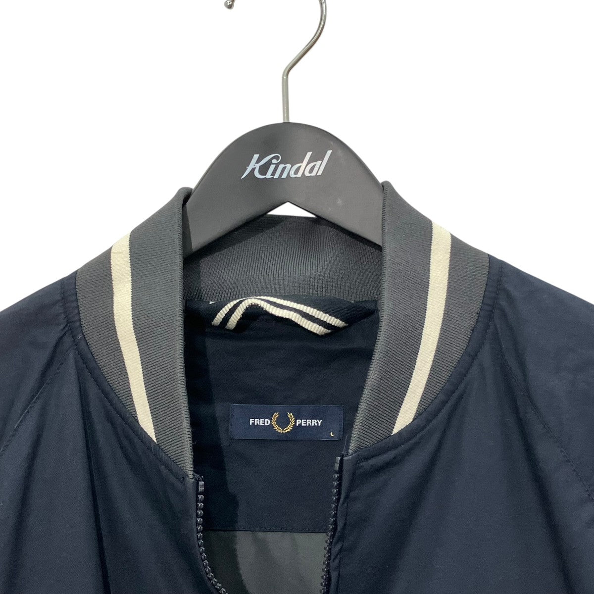 FRED PERRY ジップアップジャケット 古着・中古-3枚目のアイテム画像