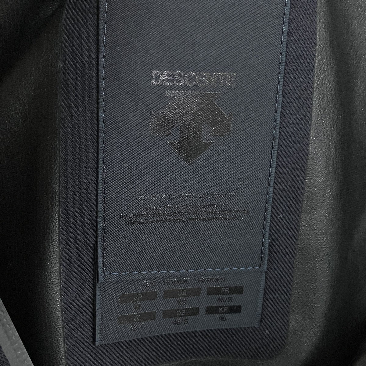 DESCENTE ACTIVE SHELL JACKETマウンテンパーカーDAMMGC46 古着・中古-5枚目のアイテム画像