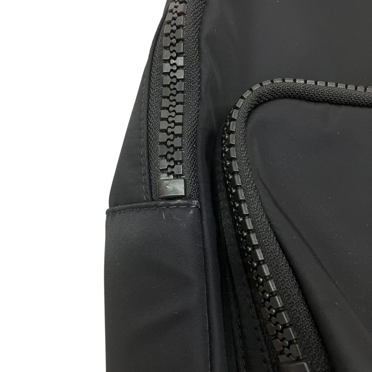 EMPORIO ARMANI リュック 古着・中古-6枚目のアイテム画像