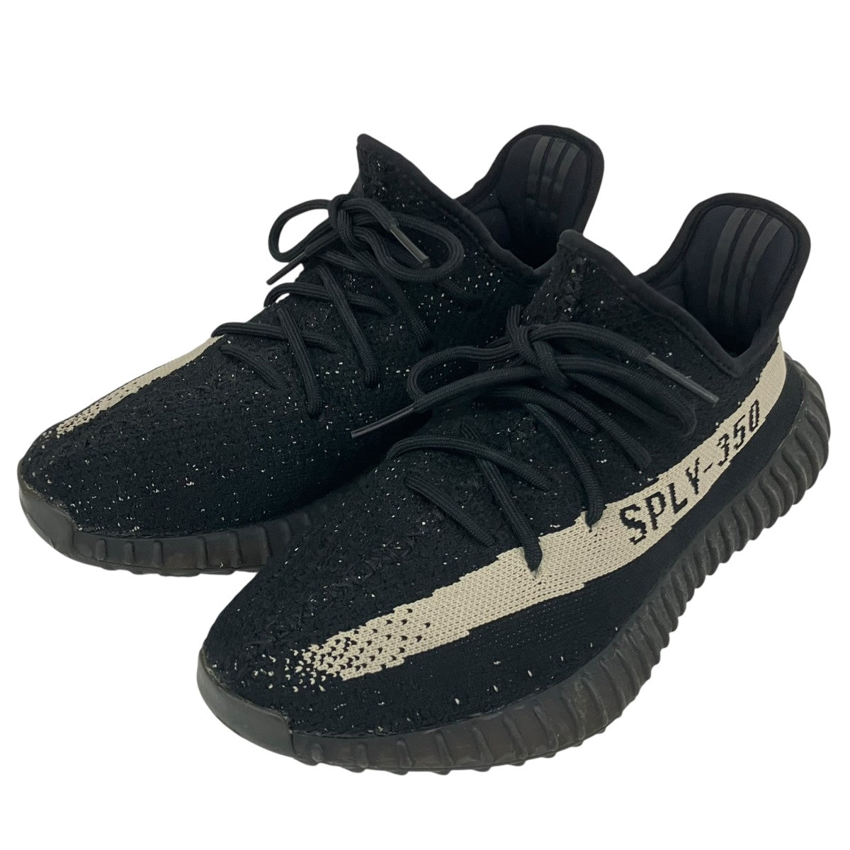 adidas YEEZY Boost 350 V2 OreoスニーカーBY1604 古着・中古-1枚目のアイテム画像