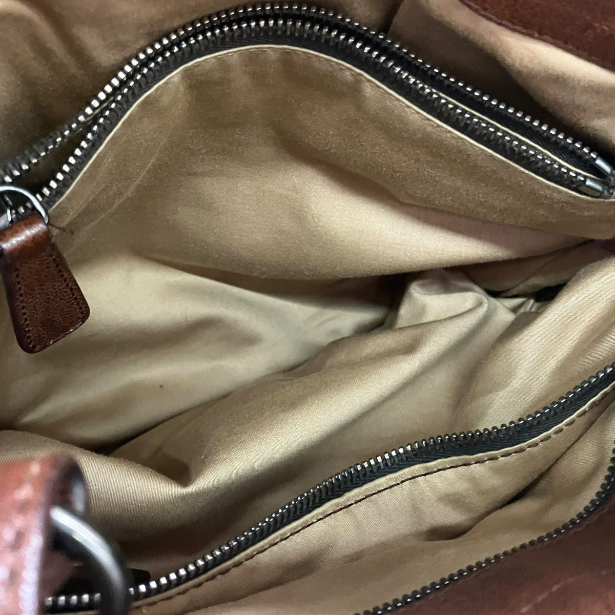 MIU MIU ハンドバッグ 古着・中古-9枚目のアイテム画像