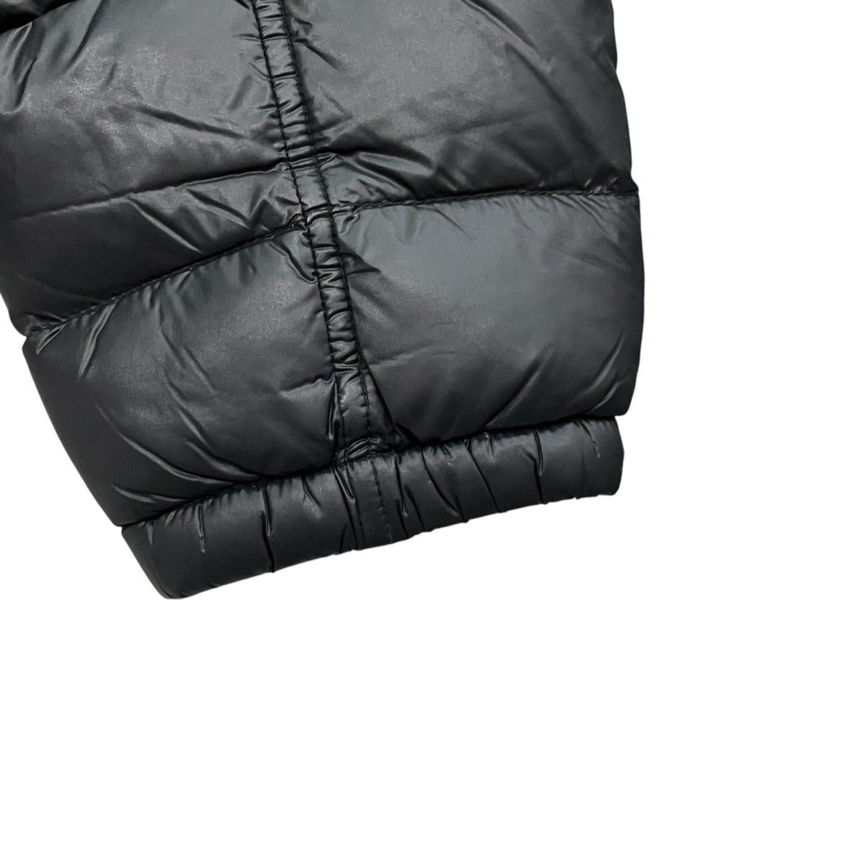 PRADA トライアングルロゴダウンジャケットSGA654 R142 古着・中古-4枚目のアイテム画像