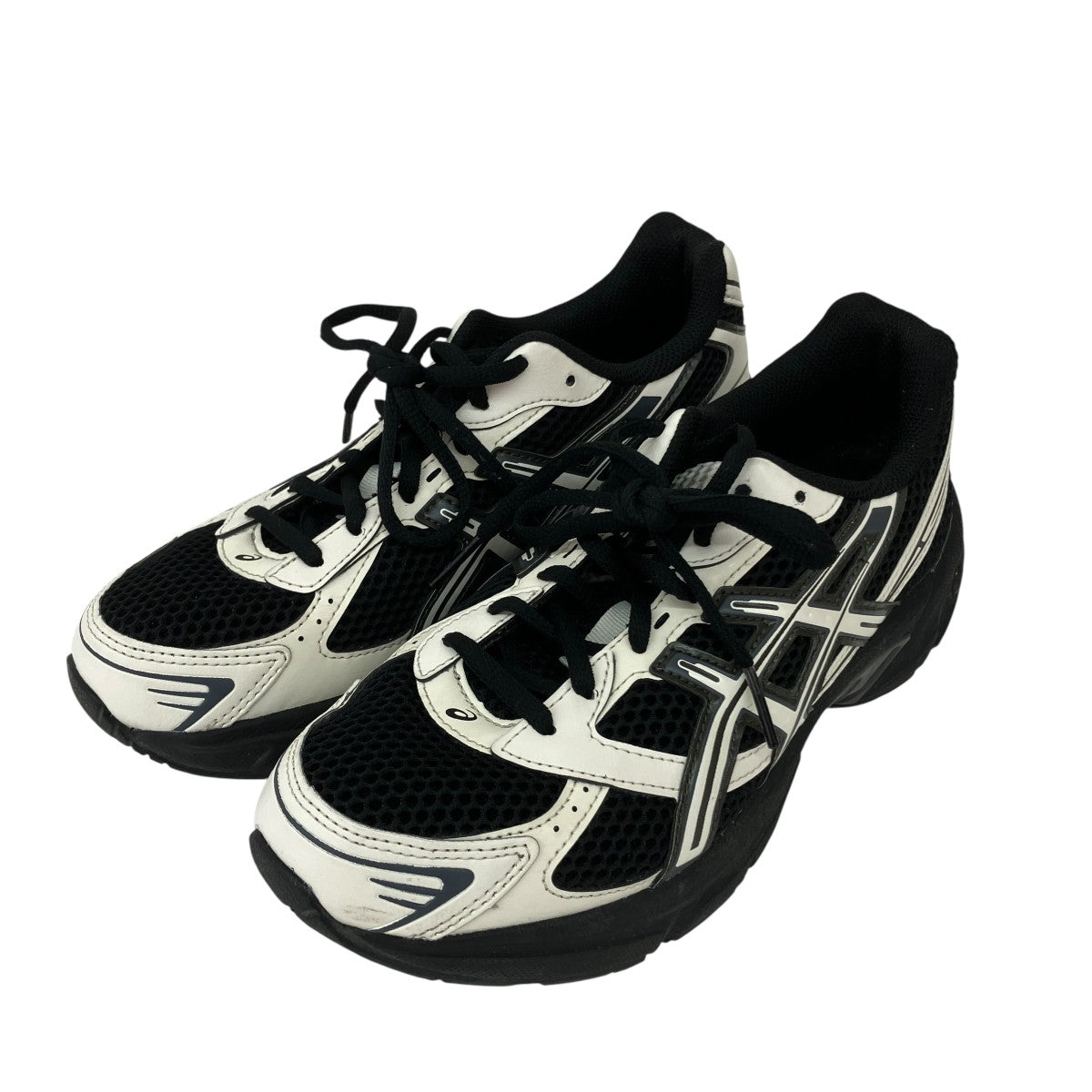 GEL-1130スニーカー1203A609