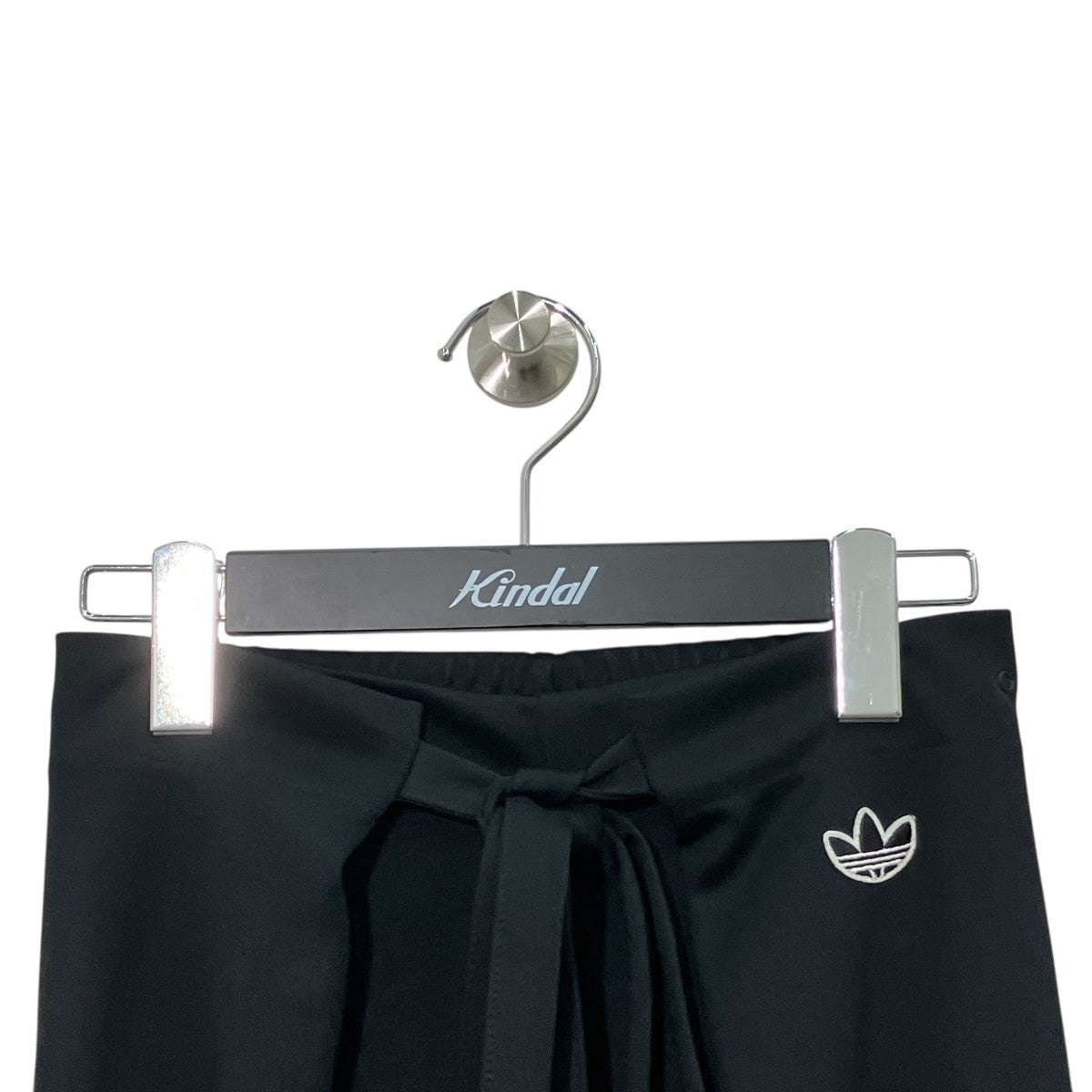 adidas(アディダス) ワイドパンツGN3169 GN3169 ブラック サイズ XS