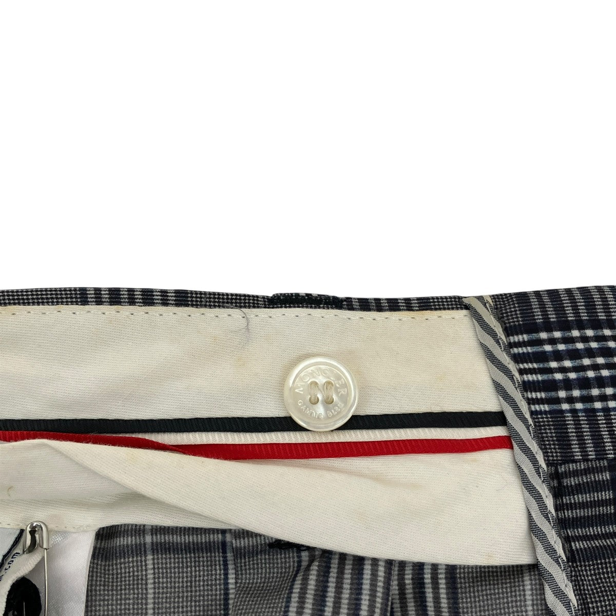 MONCLER GAMME BLEU(モンクレール ガム ブルー) レイヤードショーツ