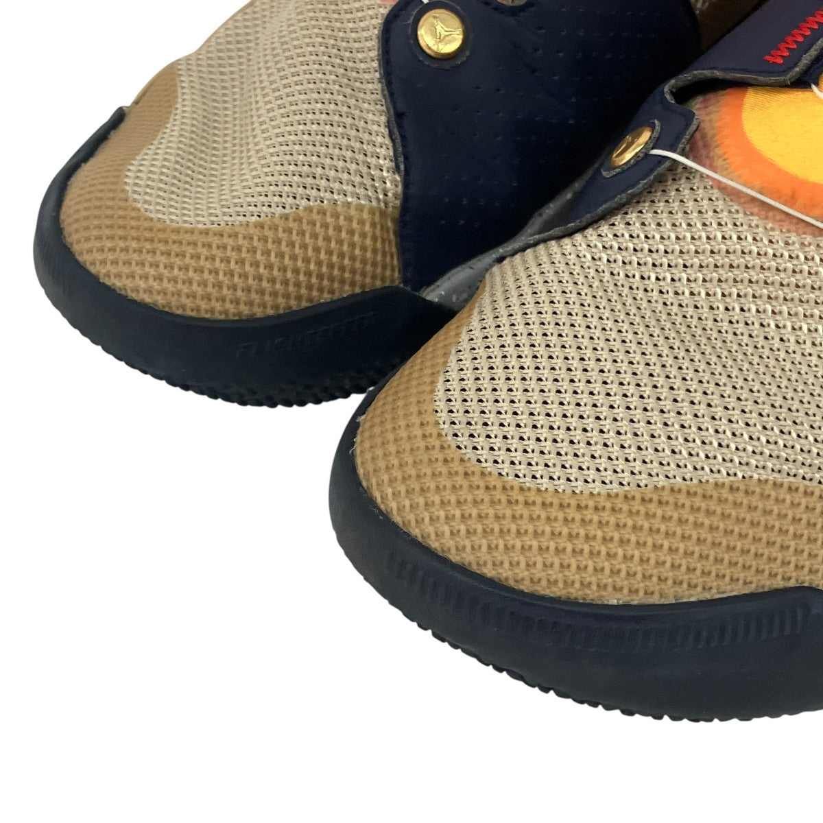 AIR JORDAN 33ハイカットスニーカーBV5072-200