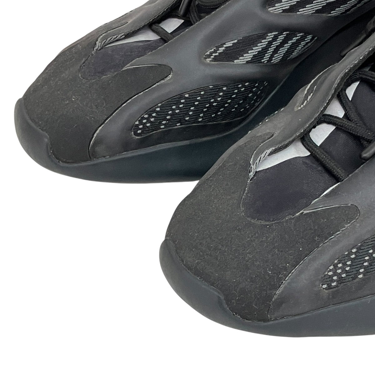 YEEZY 700 V3 ALVAHローカットスニーカーH67799