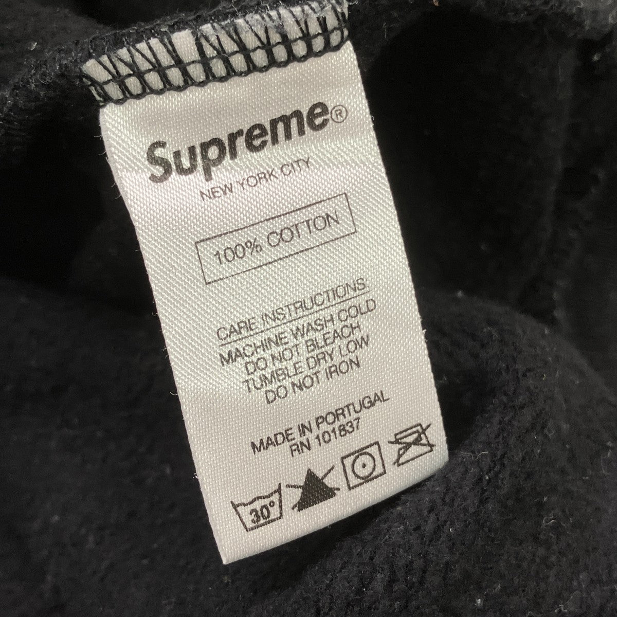 18AWPORTRAIT HOODED SWEATSHHIRTプルオーバーパーカー