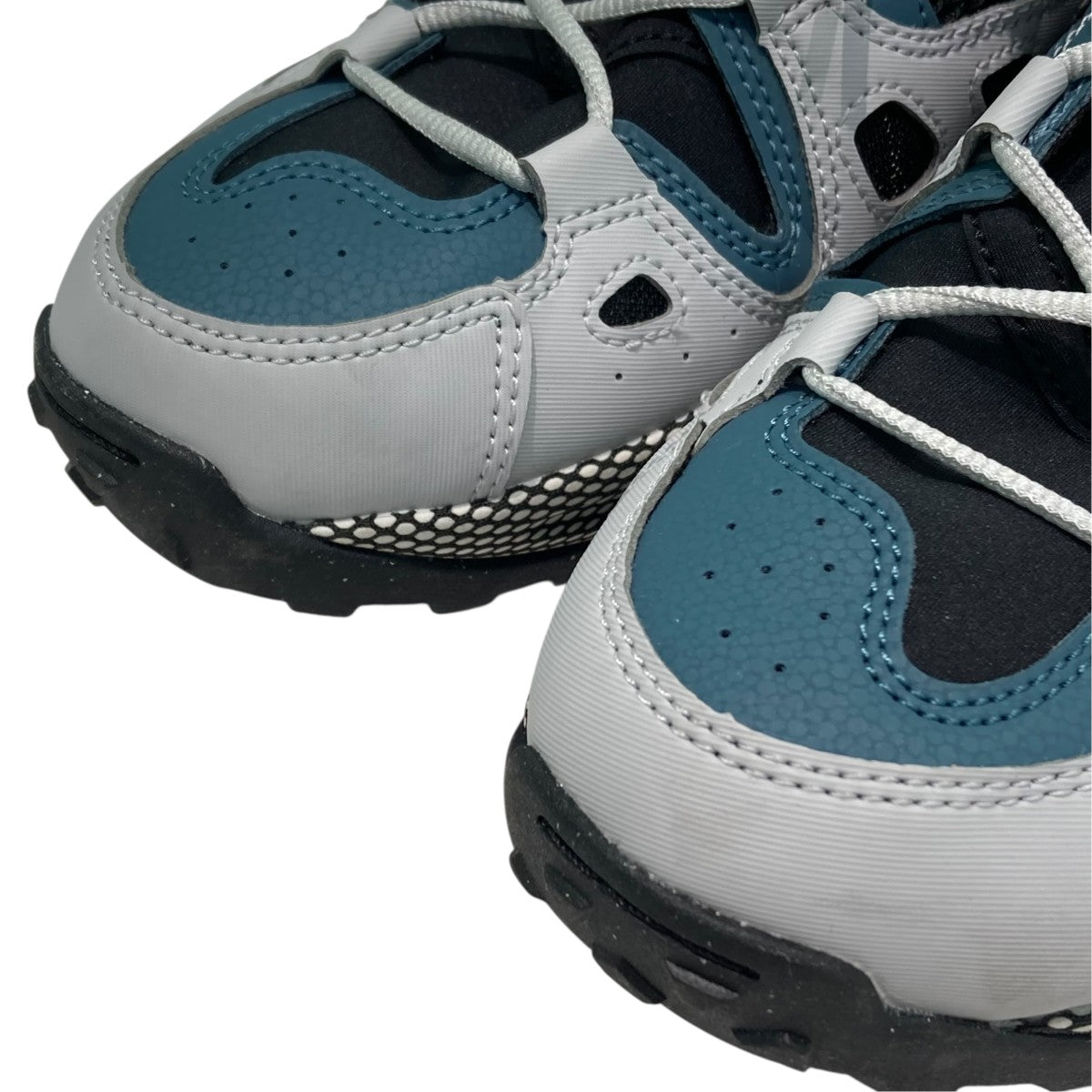 Air ExploraidスニーカーFJ1920-001