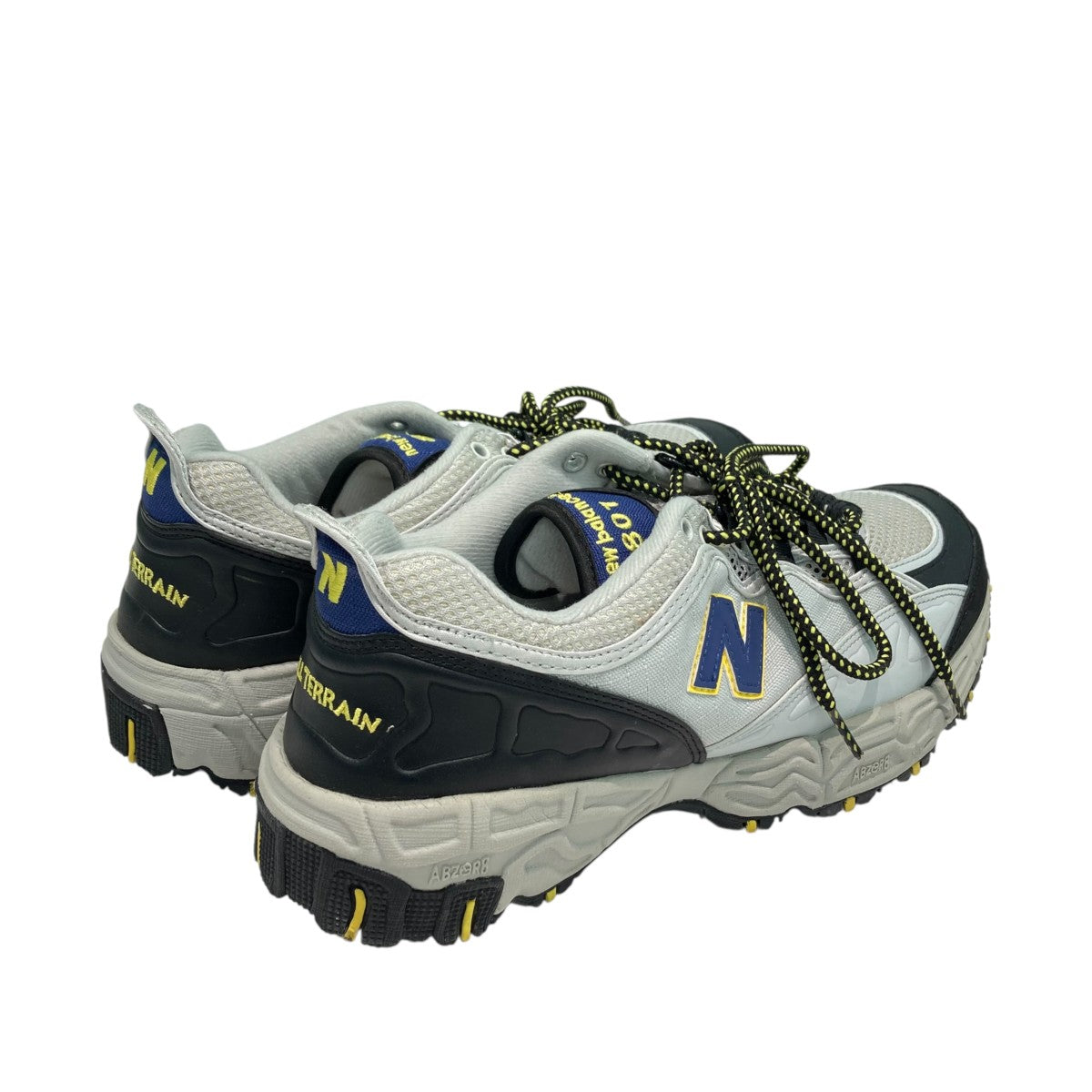 ローカットスニーカーM801AT