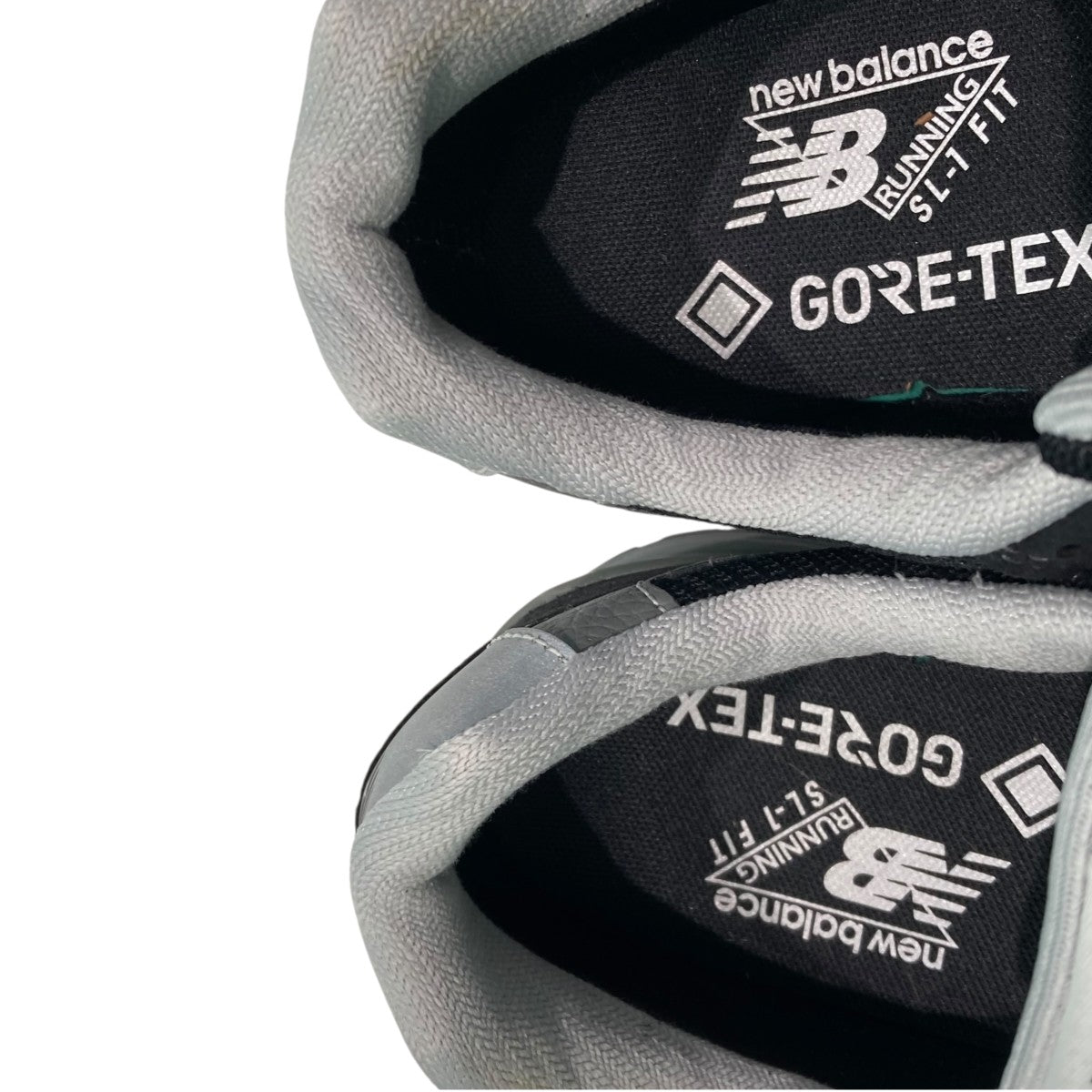 GORE-TEXスニーカーCM996XB2