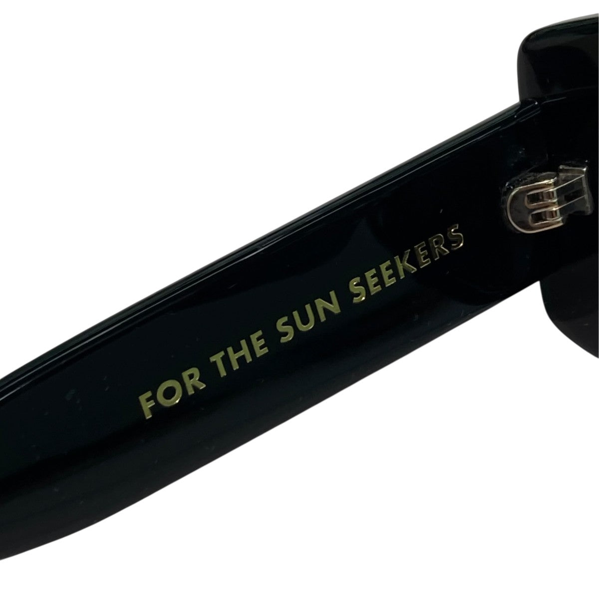 FOR THE SUN SEEKERSサングラス
