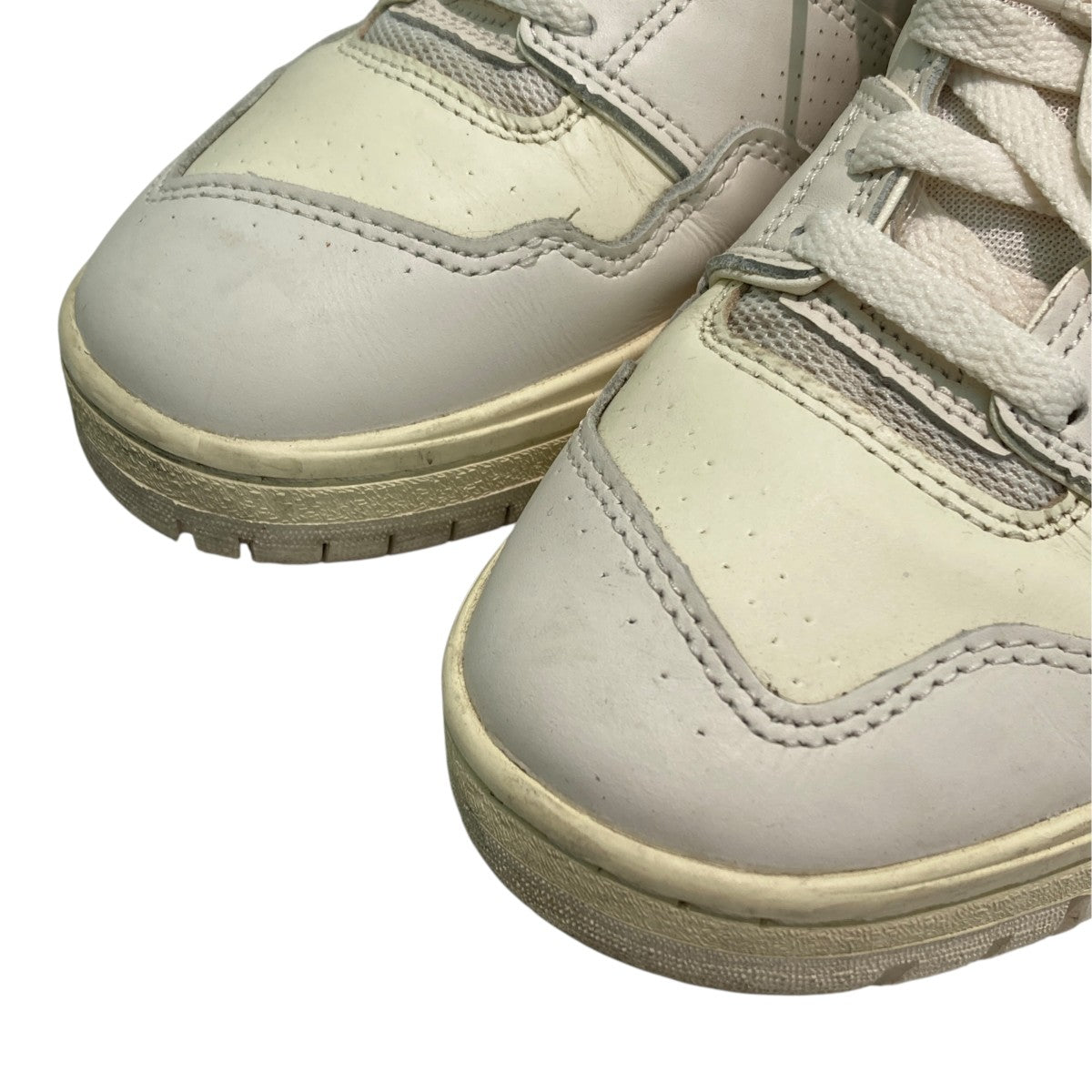 ローカットスニーカーBB550AM1