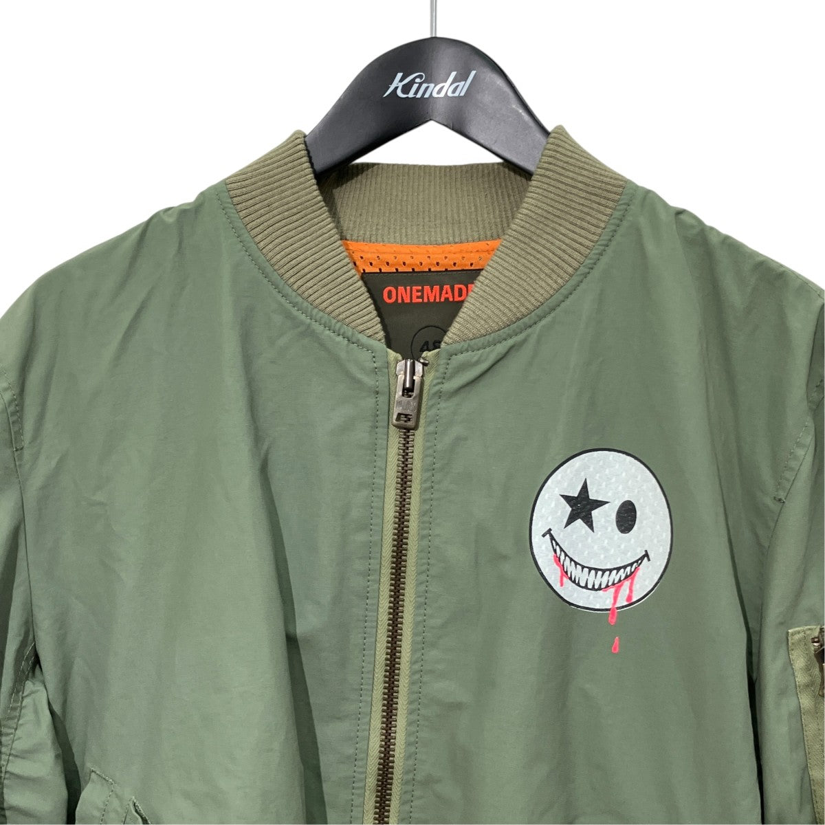MA-1ジャケット