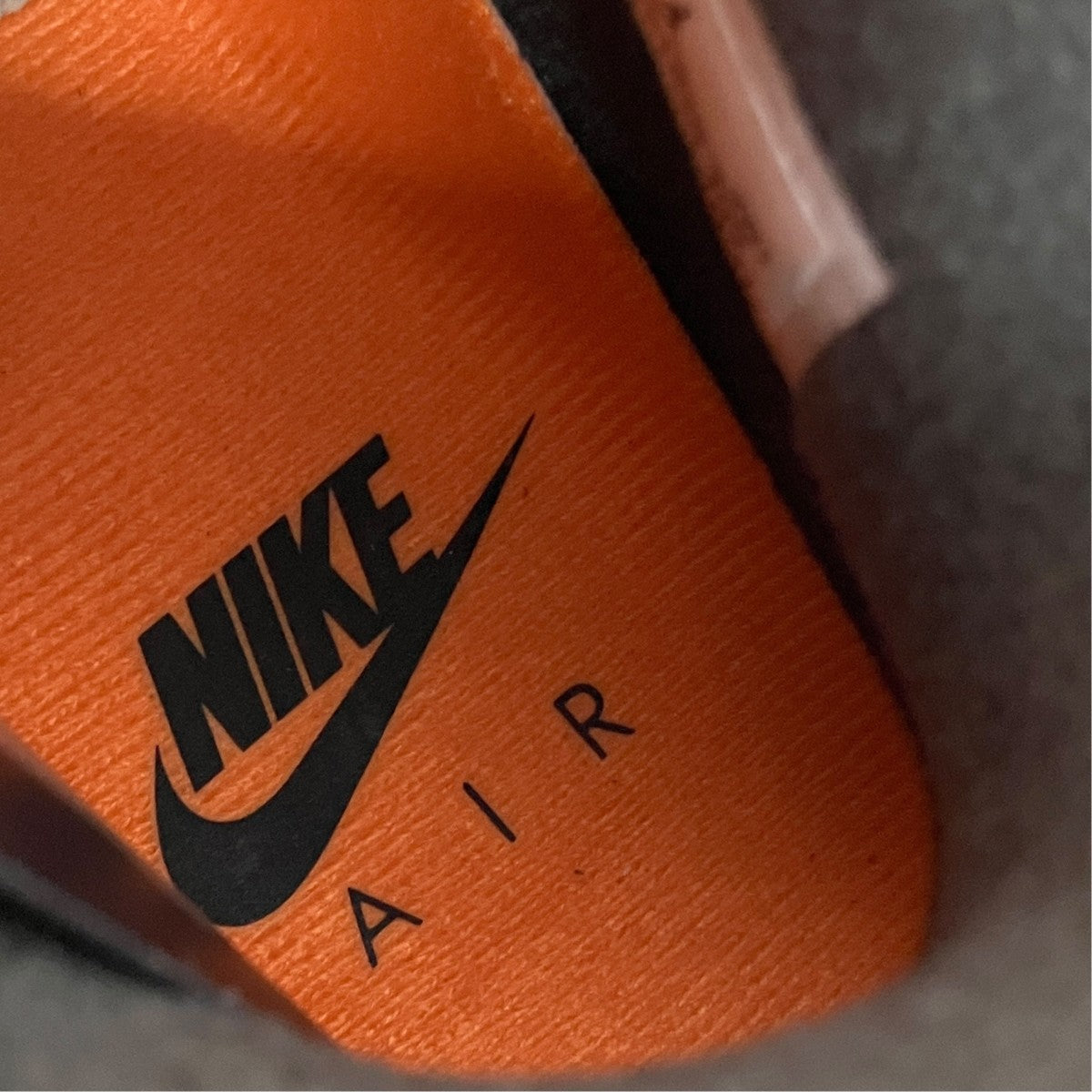 NIKE×UNDEFEATED Air Jordan 4 RetroスニーカーIB1519-200 古着・中古-6枚目のアイテム画像