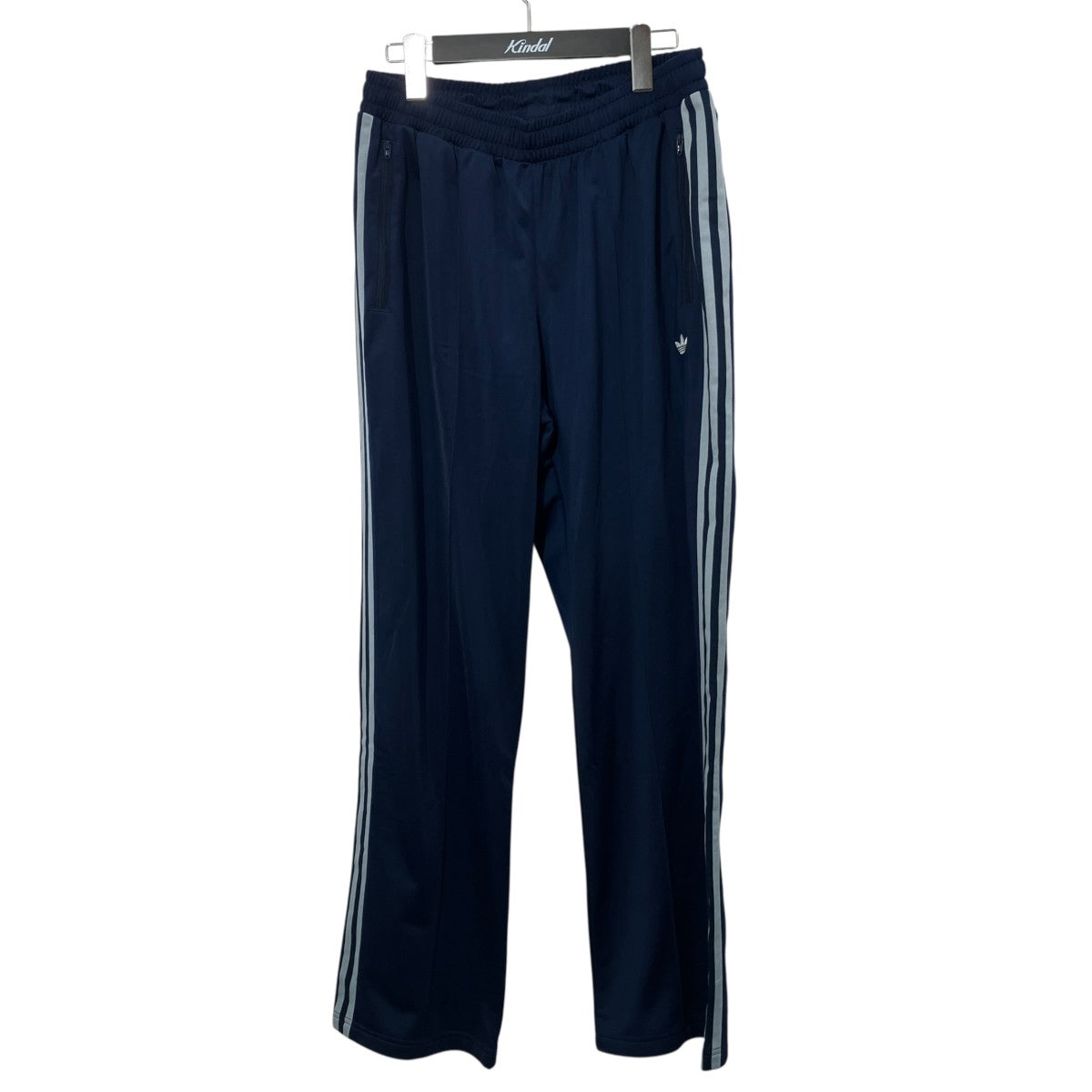 adidas トラックパンツIK9153 古着・中古-1枚目のアイテム画像