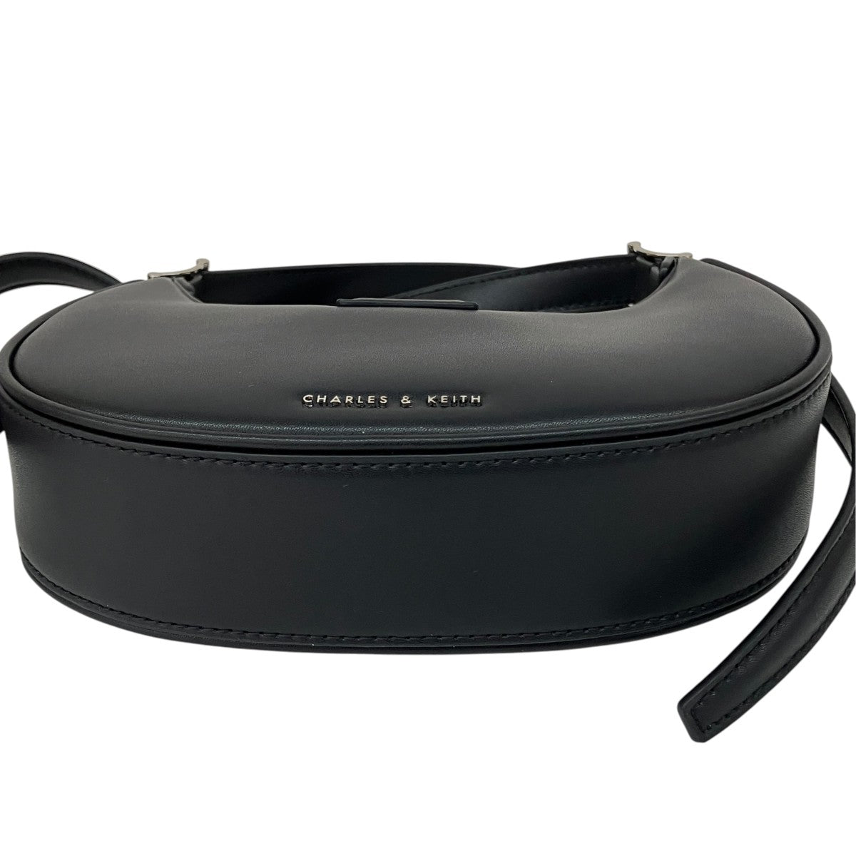CHARLES ＆ KEITH トライアングルバックルワンショルダーバッグ50271205 古着・中古-4枚目のアイテム画像