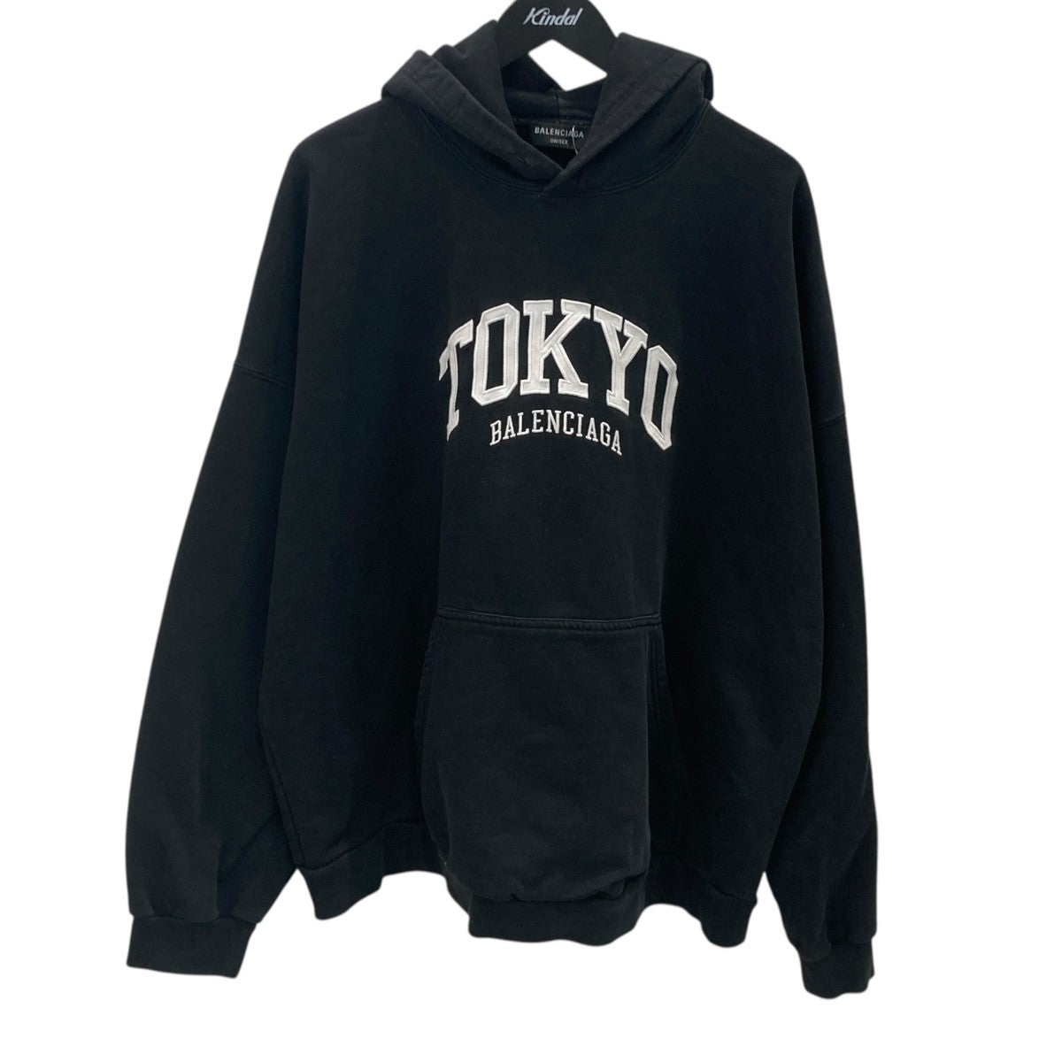 CITIES TOKYO 限定　ロゴ刺繍スウェットパーカー674986