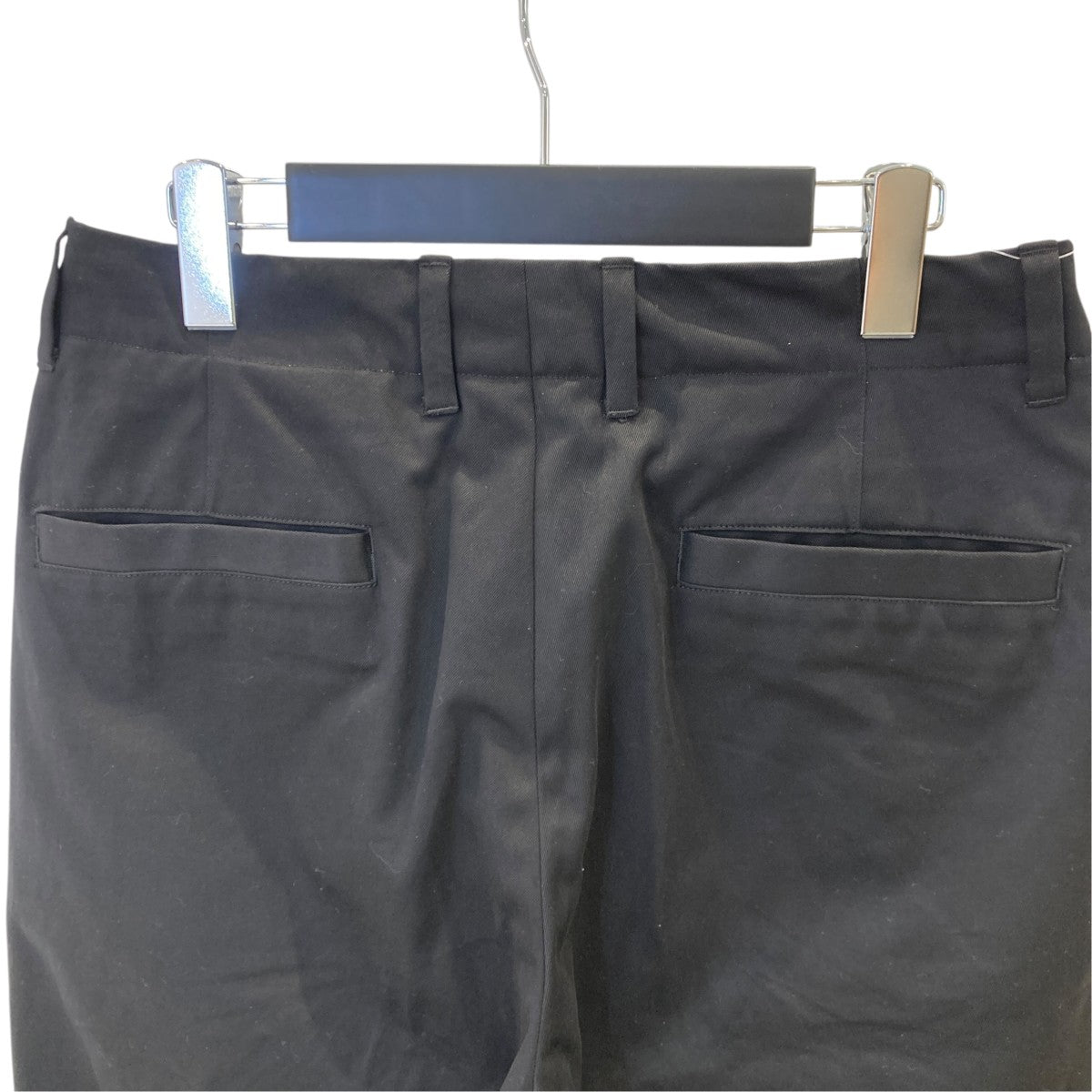 NO TUCK CHINO TROUSERSスラックス233-60506